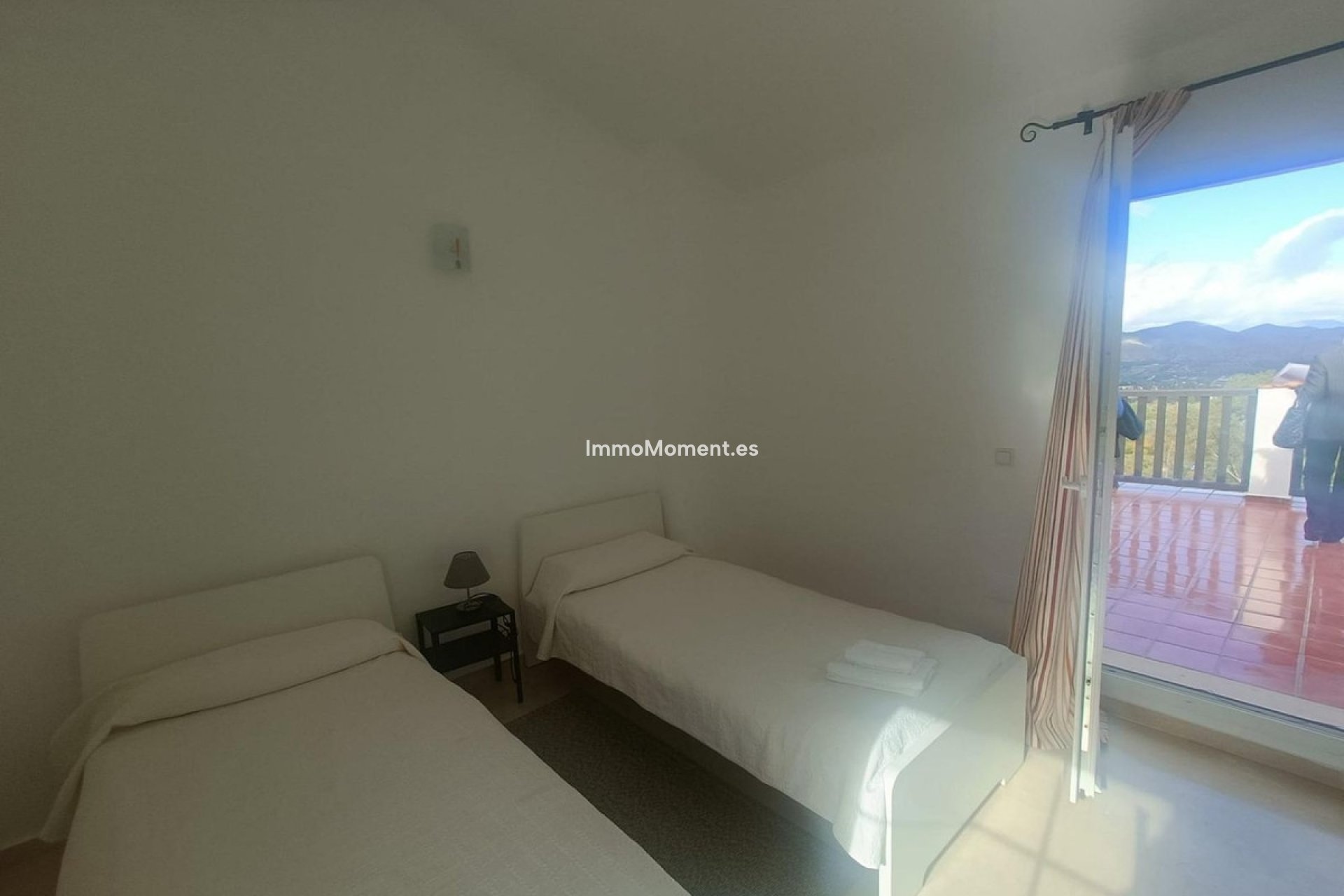 Bestaande woning - Geschakelde woning - Binnenland  - Alhaurín de la Torre