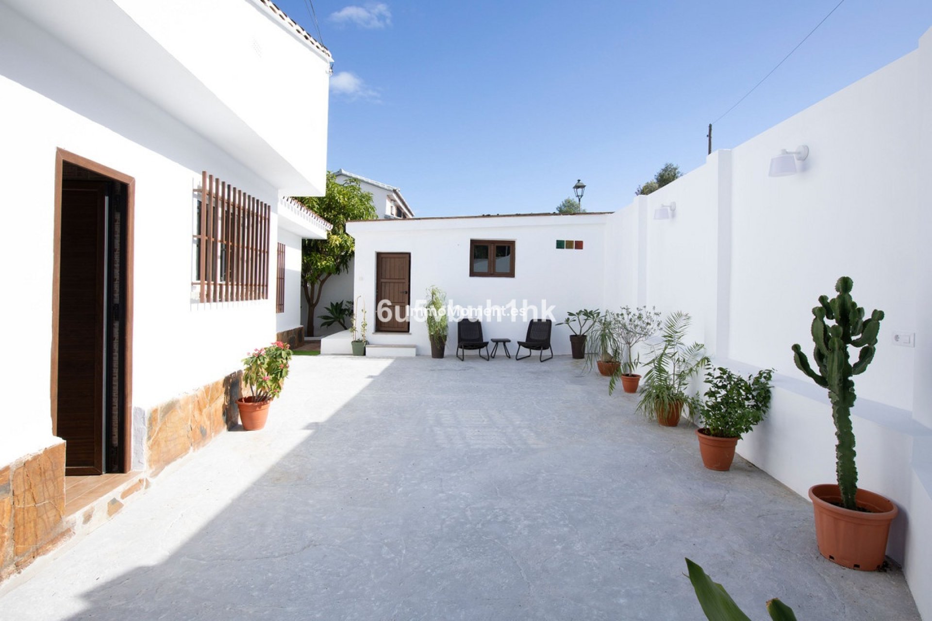 Bestaande woning - Geschakelde woning - Binnenland  - Alhaurín de la Torre