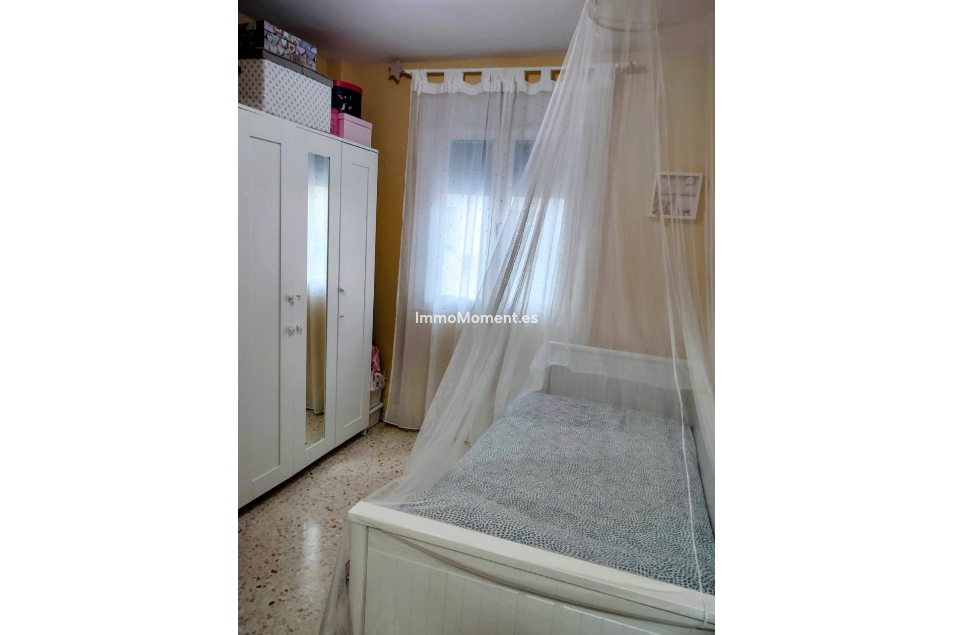 Bestaande woning - Geschakelde woning - Binnenland  - Alhaurín de la Torre