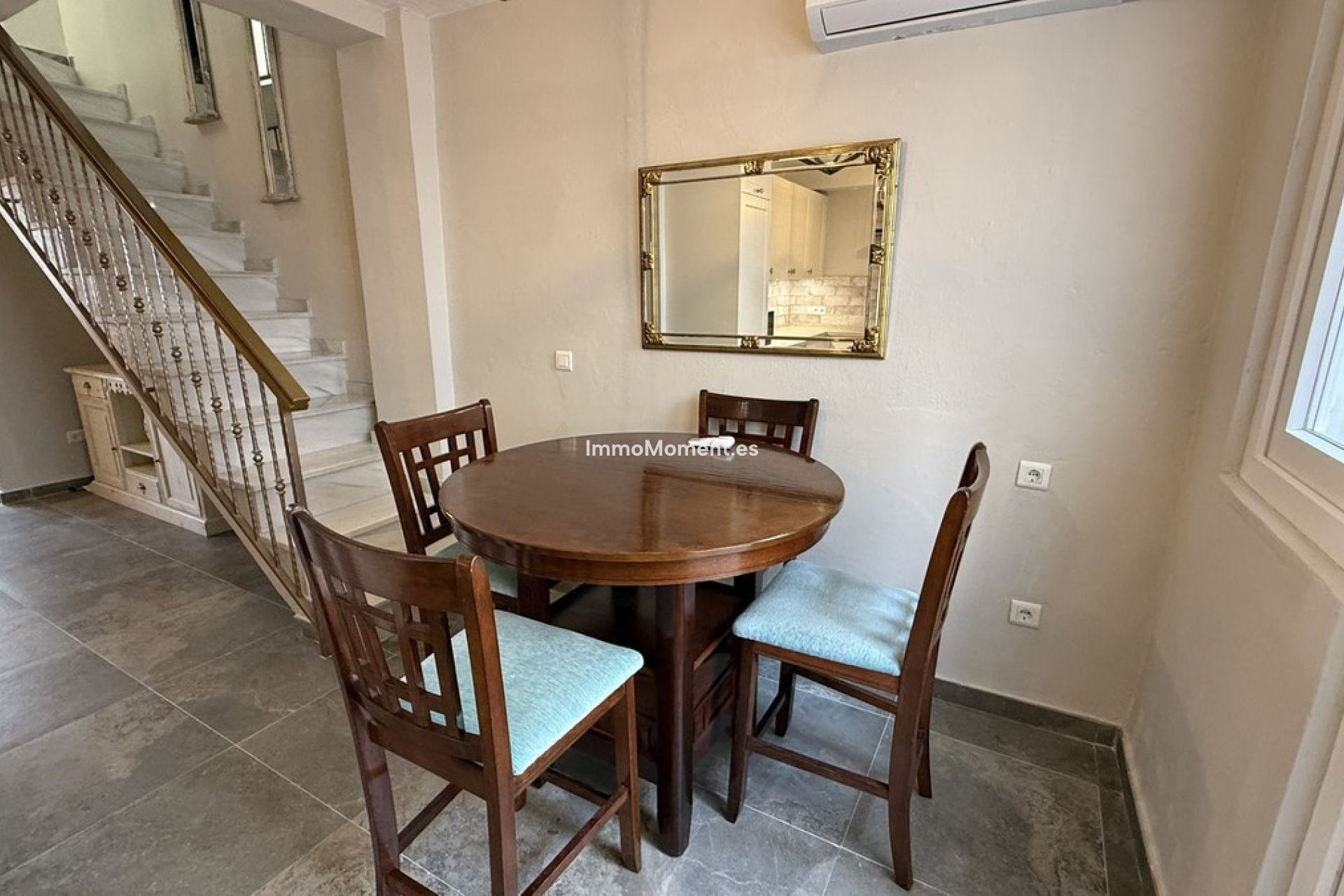 Bestaande woning - Geschakelde woning - Binnenland  - Alhaurín el Grande Centro