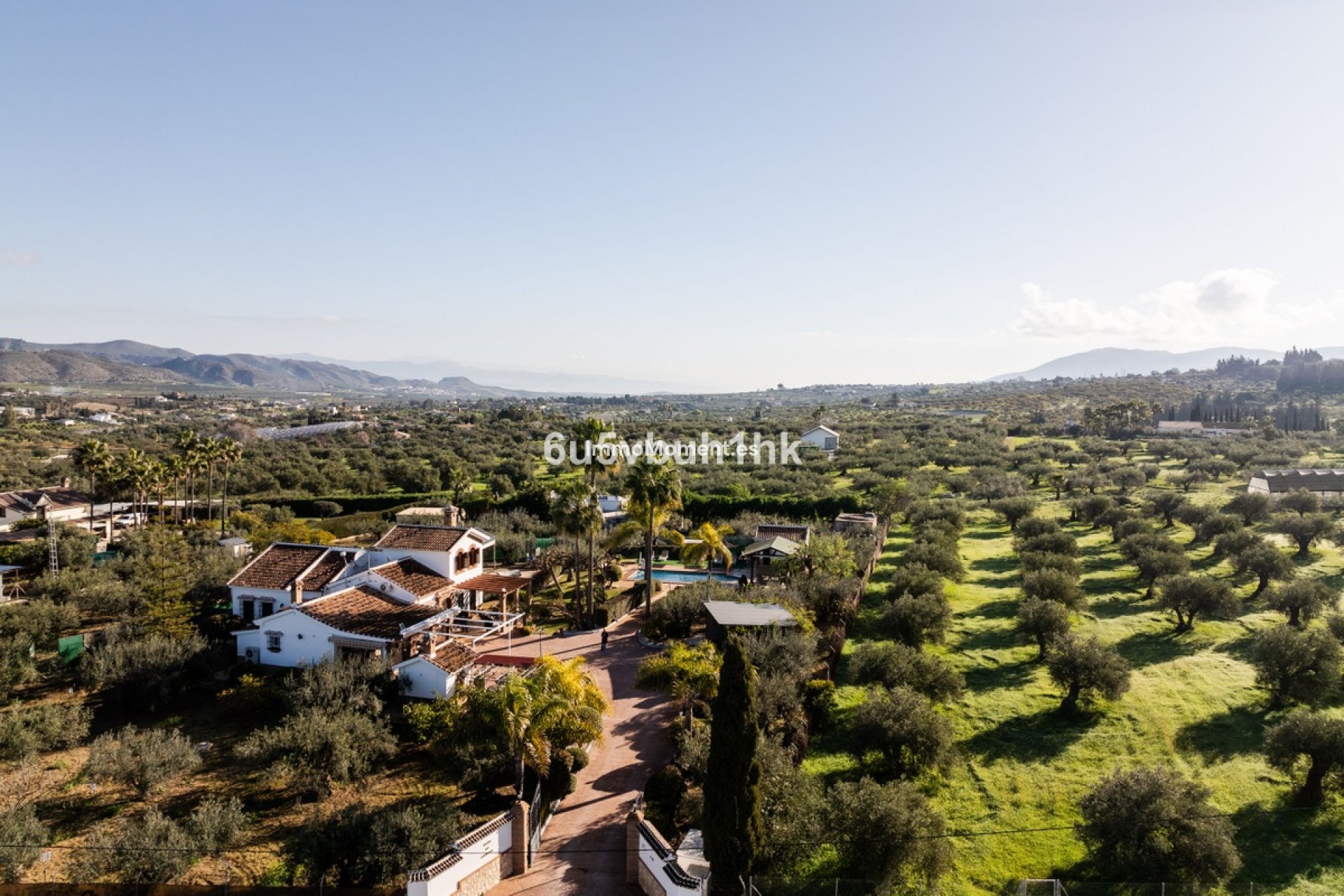 Bestaande woning - Geschakelde woning - Binnenland  - Alhaurín el Grande Centro