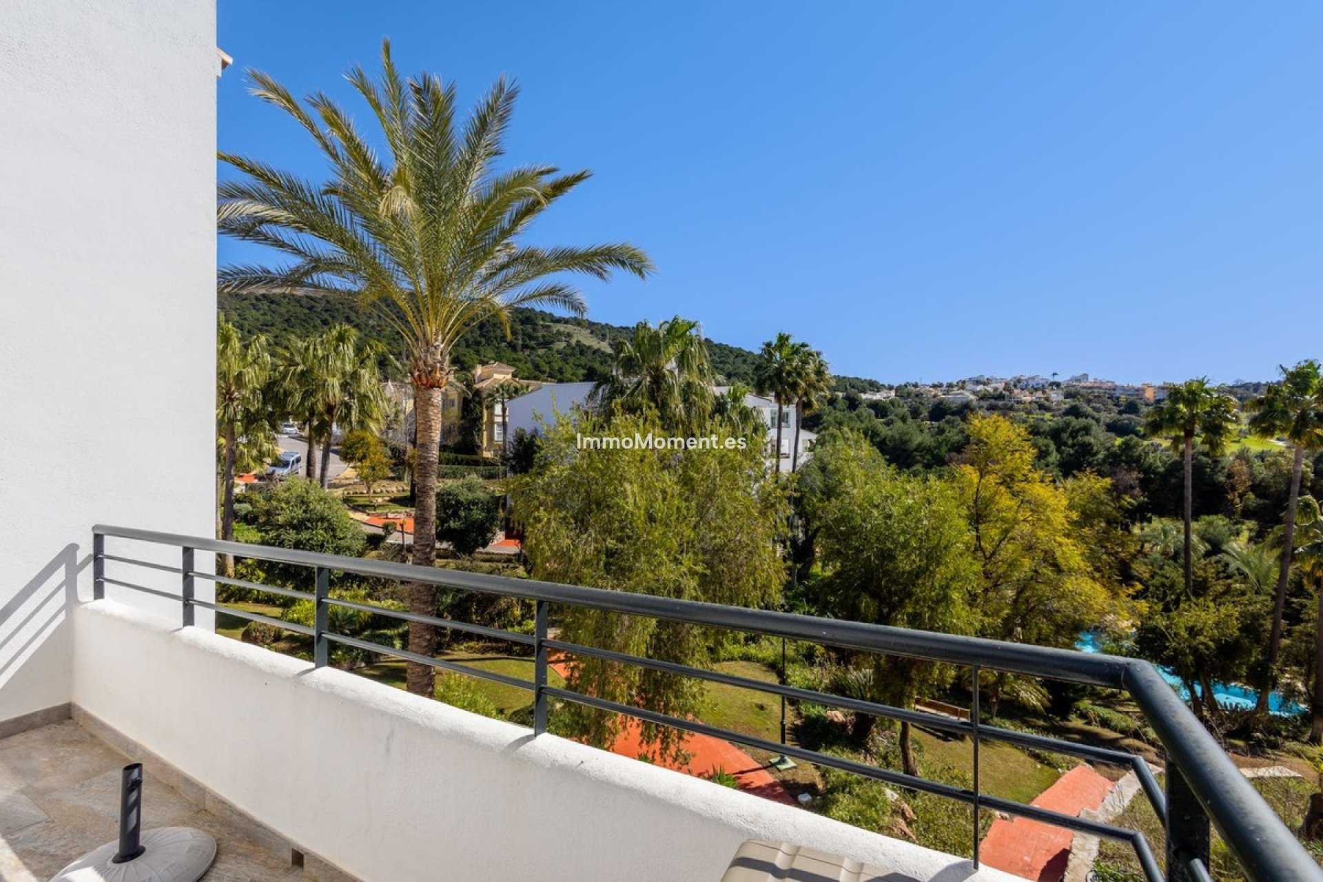 Bestaande woning - Geschakelde woning - Binnenland  - Alhaurín Golf