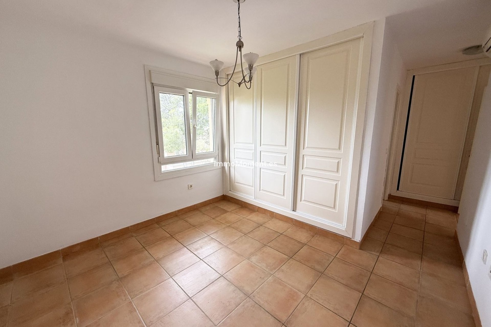 Bestaande woning - Geschakelde woning - Binnenland  - Alhaurín Golf