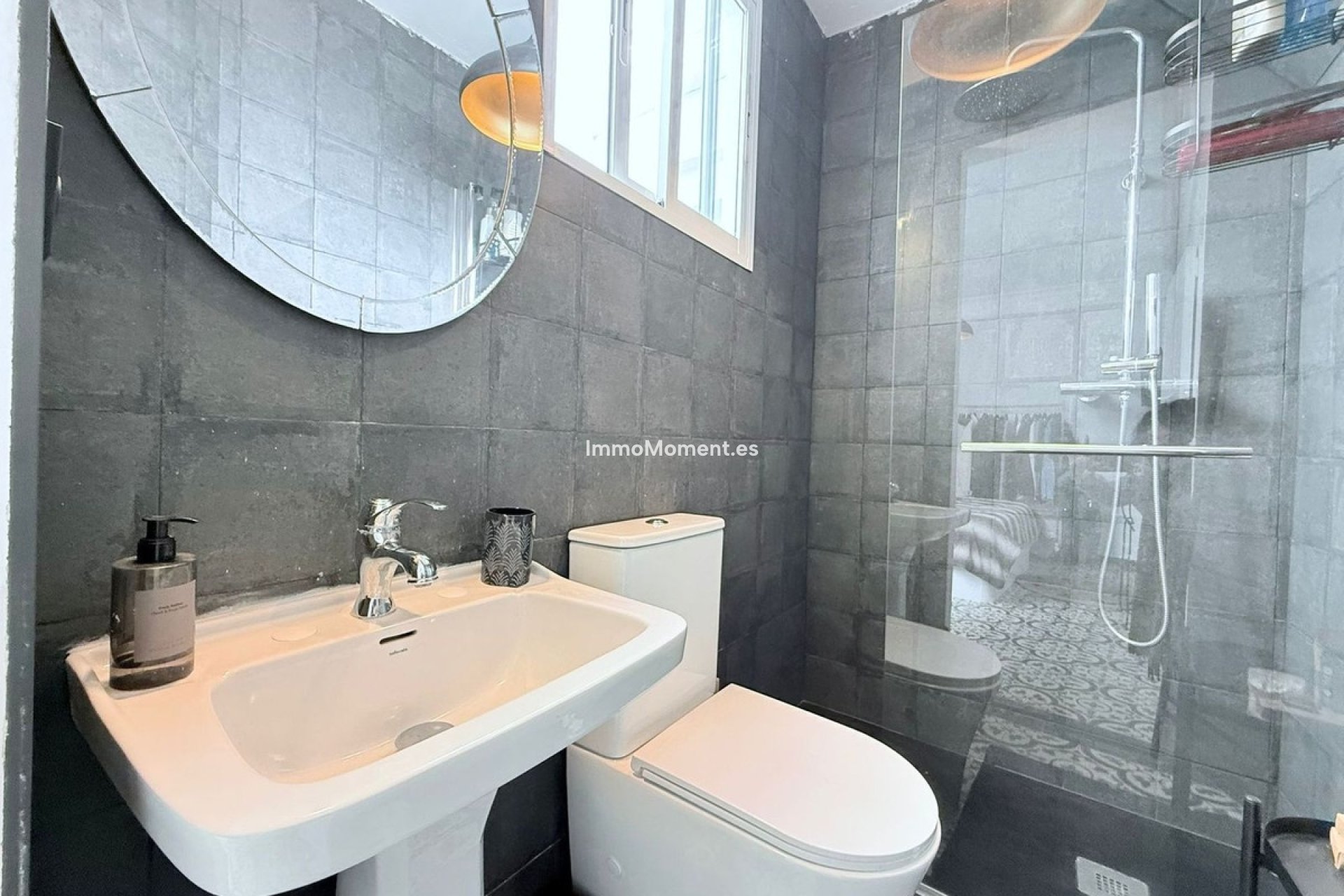 Bestaande woning - Geschakelde woning - Binnenland  - Coín