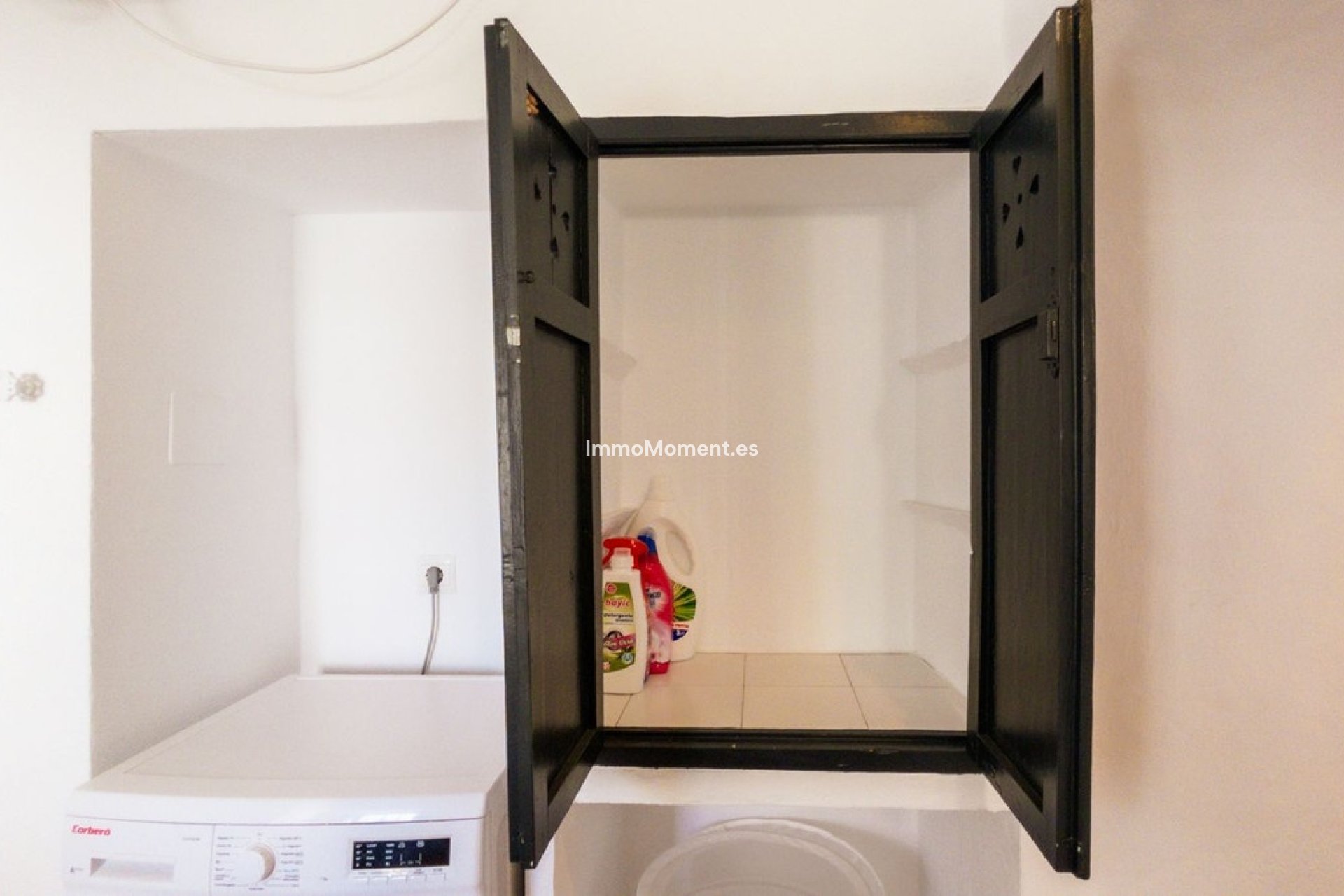 Bestaande woning - Geschakelde woning - Binnenland  - Guaro