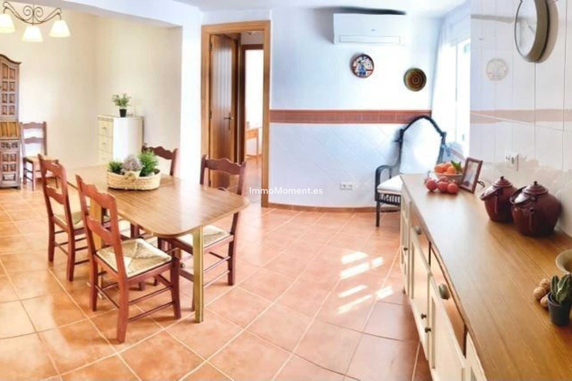 Bestaande woning - Geschakelde woning - Binnenland  - Istán