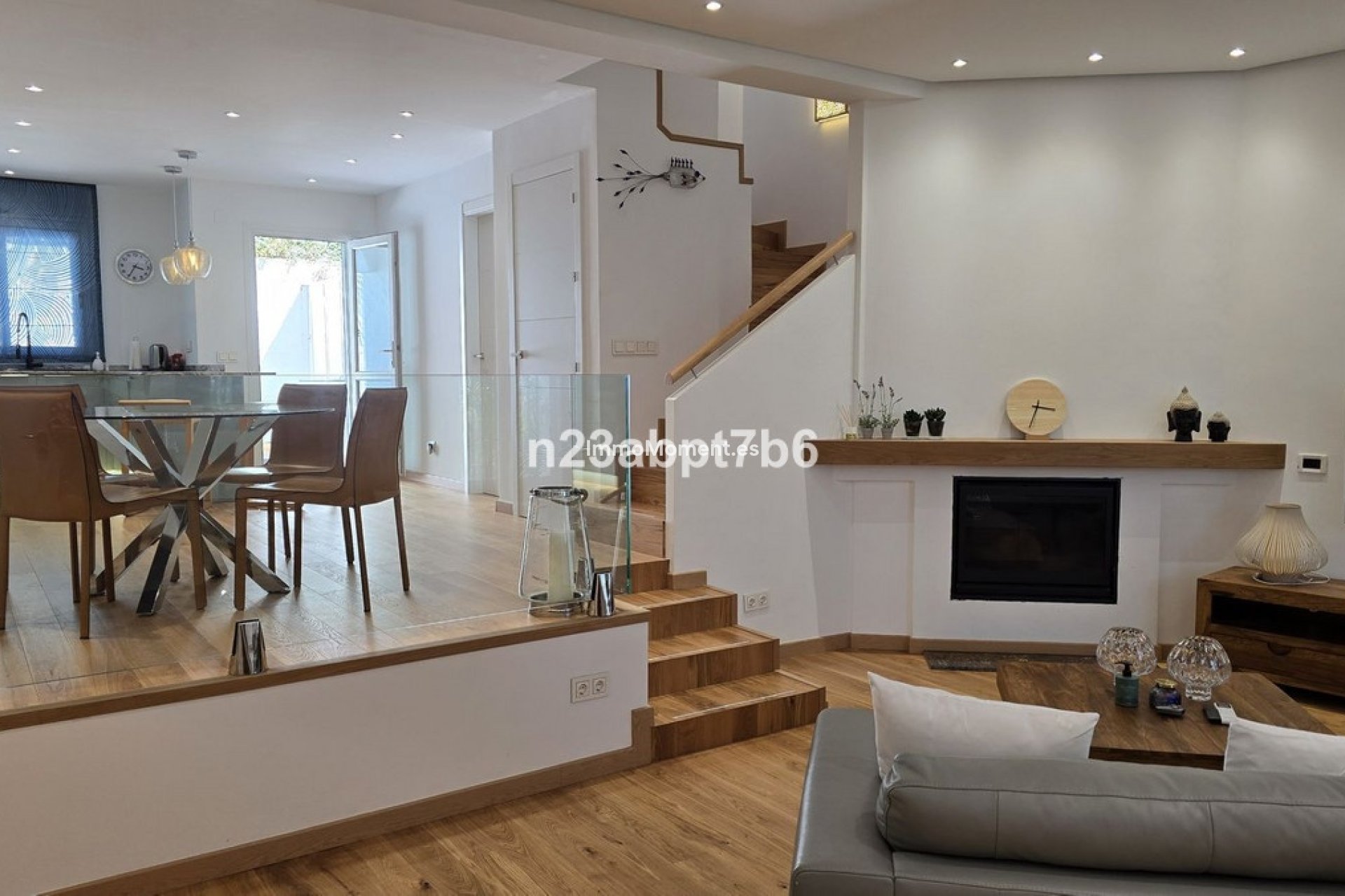 Bestaande woning - Geschakelde woning - Binnenland  - Istán