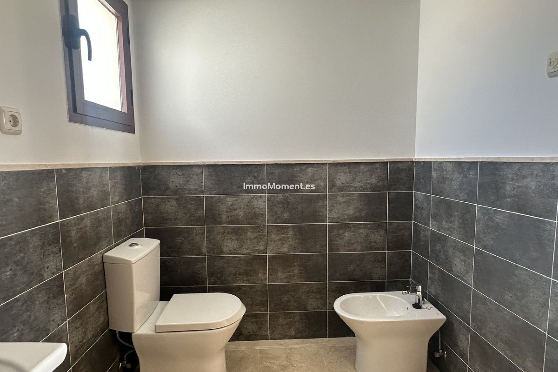 Bestaande woning - Geschakelde woning - Casares - Doña Julia