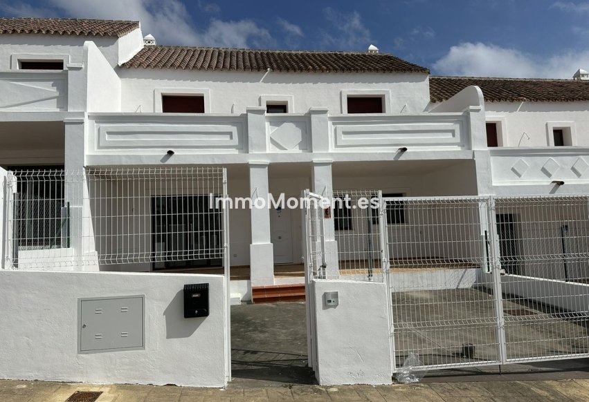 Bestaande woning - Geschakelde woning - Casares - Doña Julia