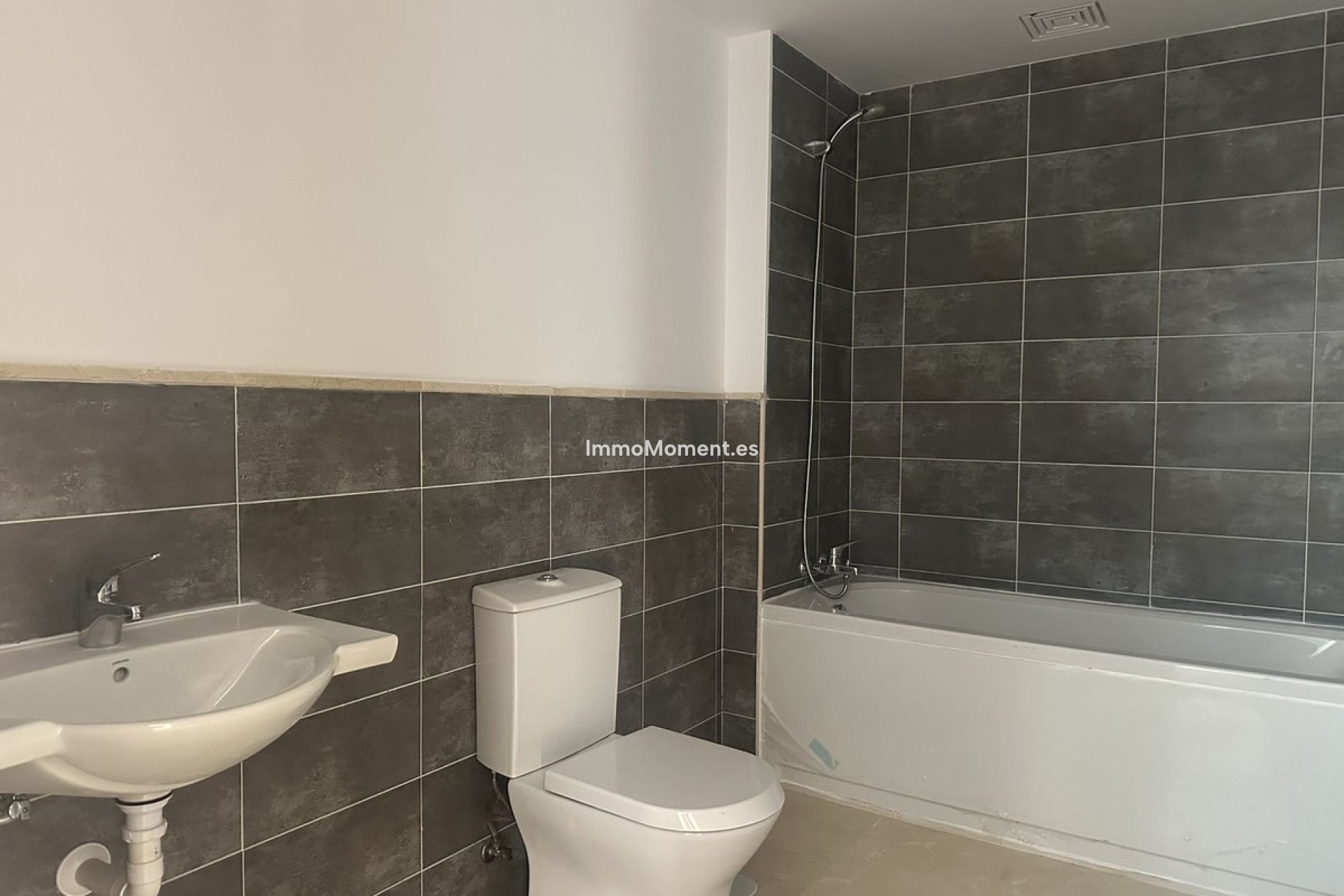 Bestaande woning - Geschakelde woning - Casares - Doña Julia