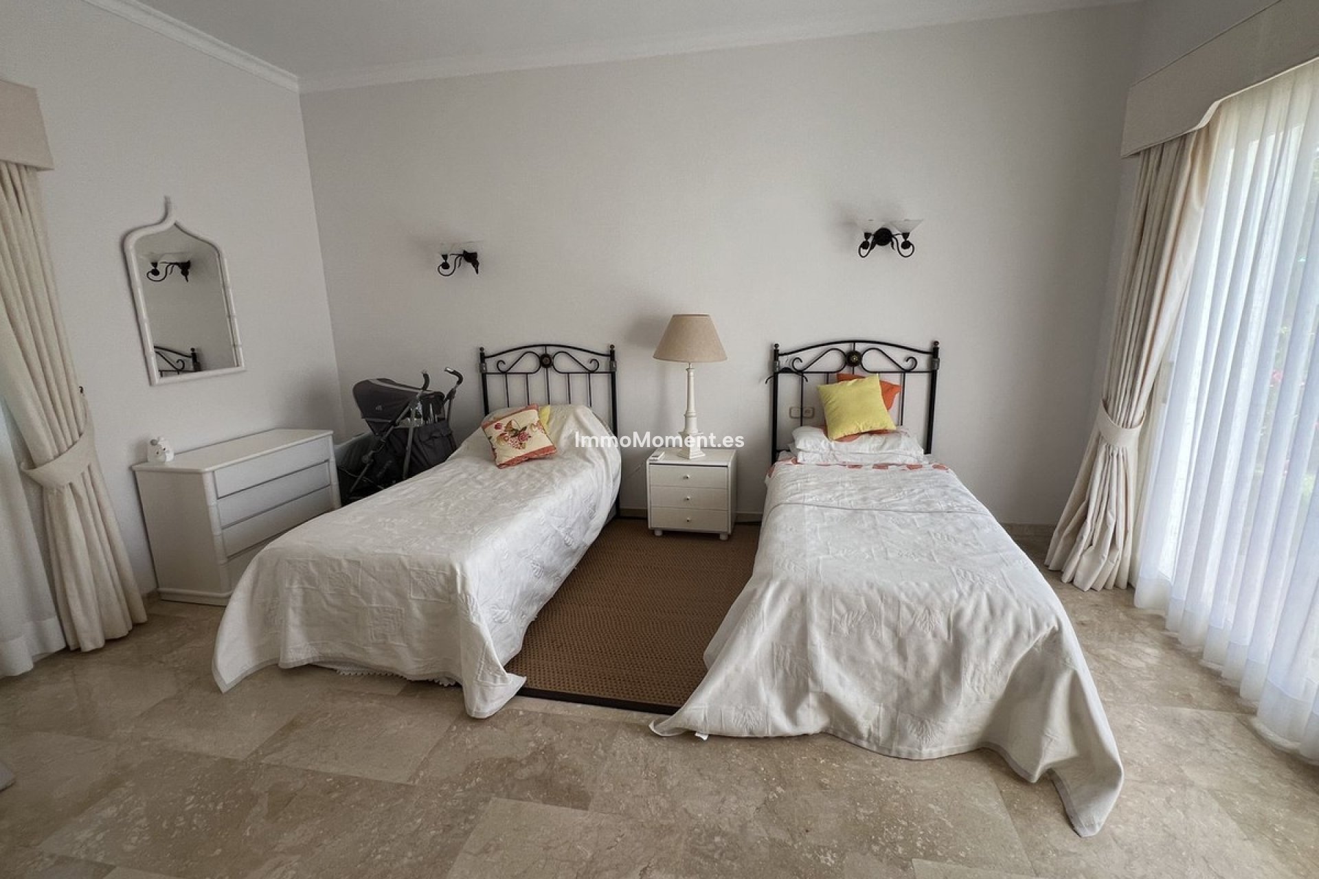 Bestaande woning - Geschakelde woning - El Paraiso - New Golden Mile