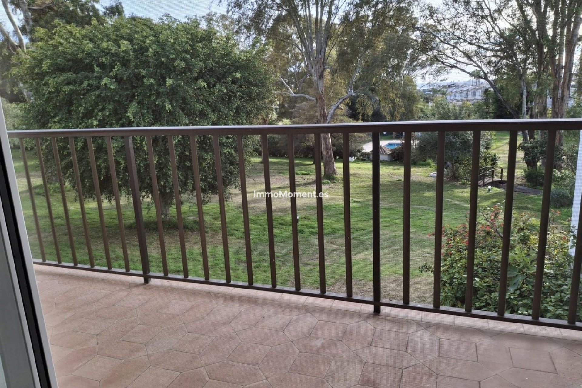 Bestaande woning - Geschakelde woning - Estepona  - Atalaya