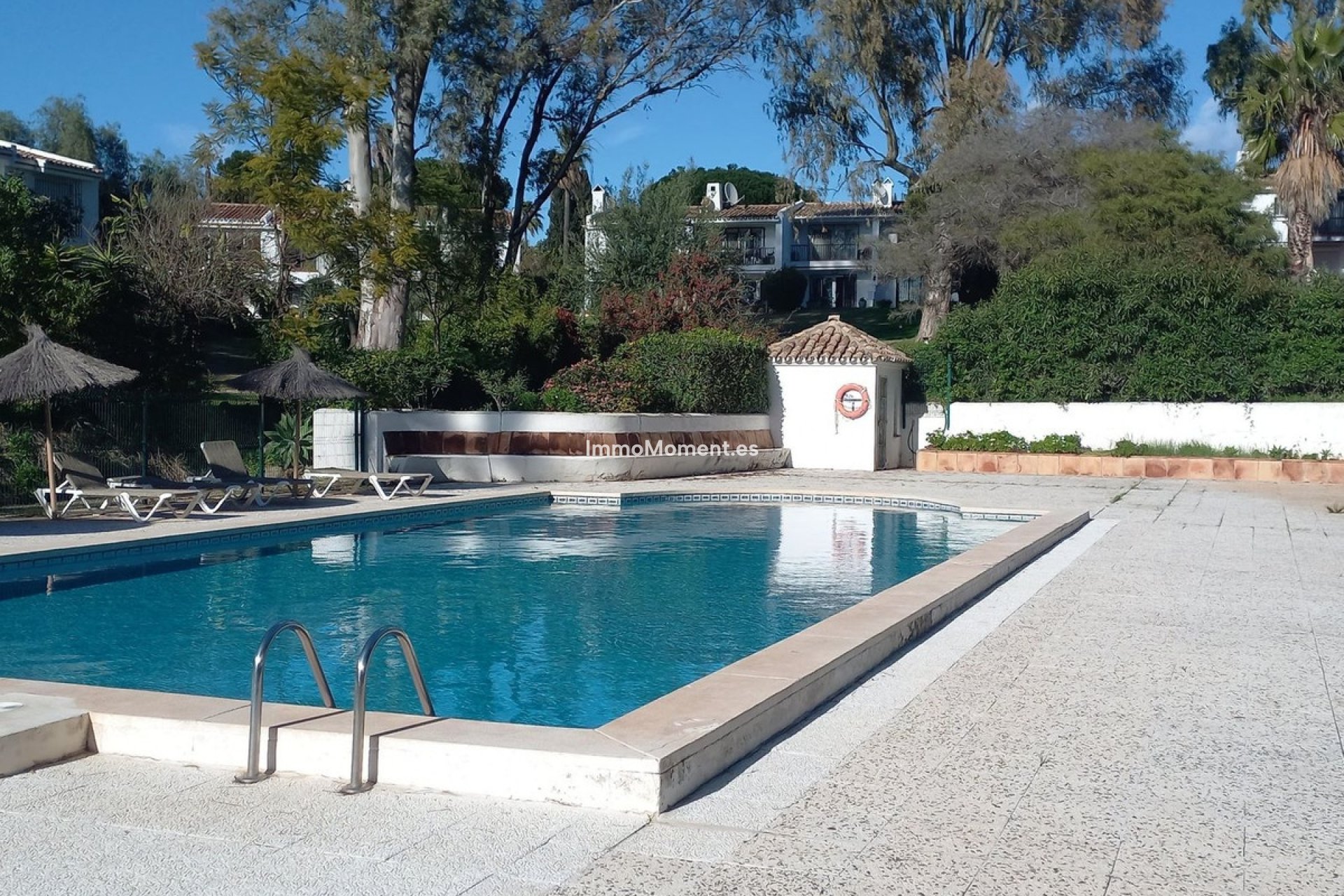 Bestaande woning - Geschakelde woning - Estepona  - Atalaya