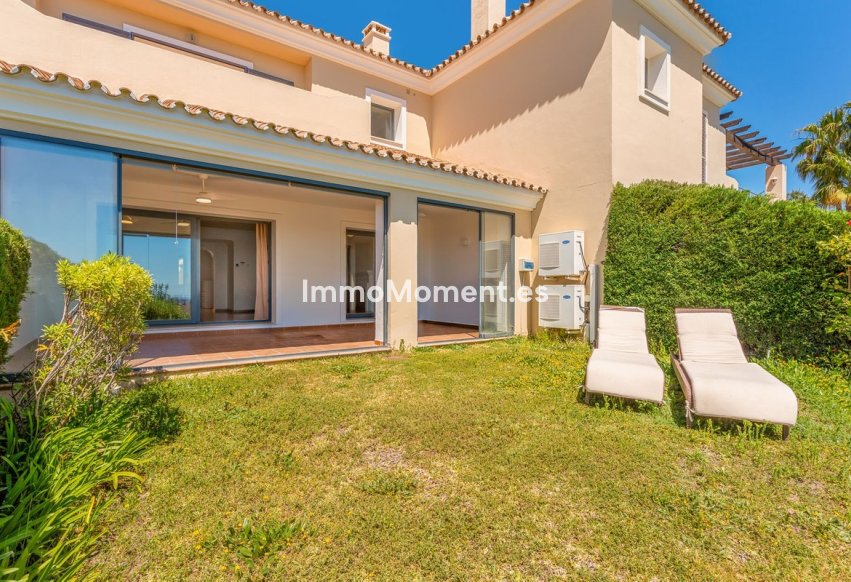 Bestaande woning - Geschakelde woning - Estepona  - Atalaya