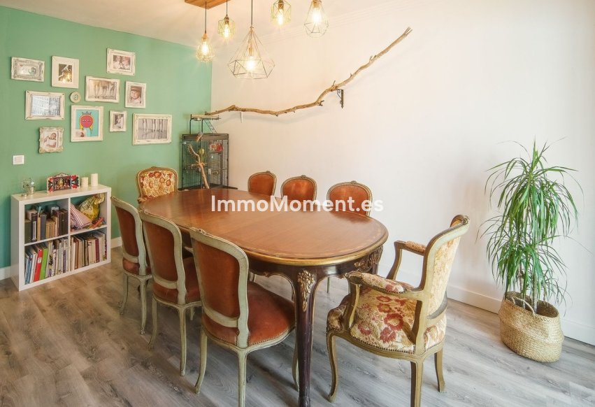 Bestaande woning - Geschakelde woning - Estepona  - Atalaya