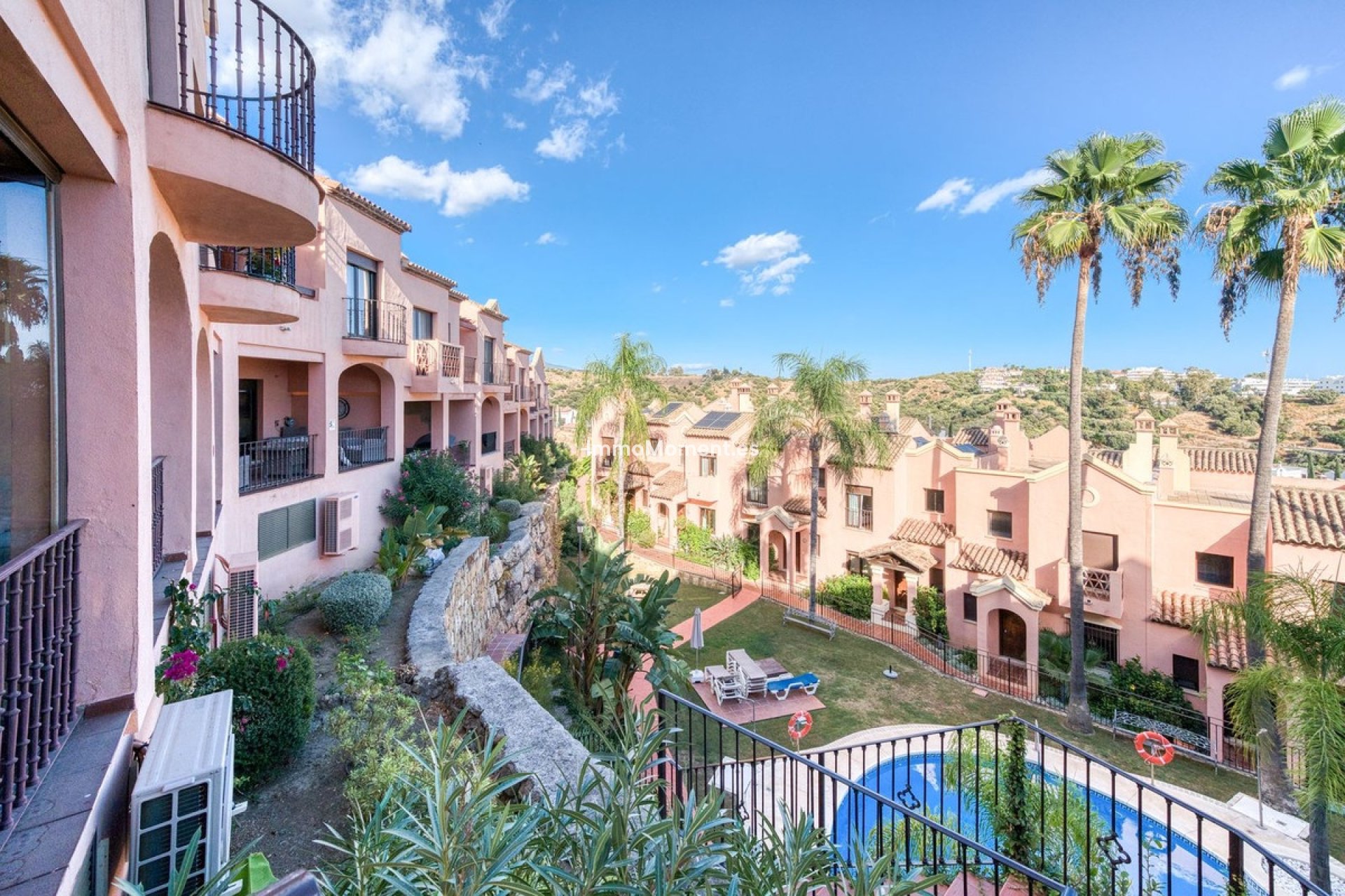 Bestaande woning - Geschakelde woning - Estepona  - Estepona Centro