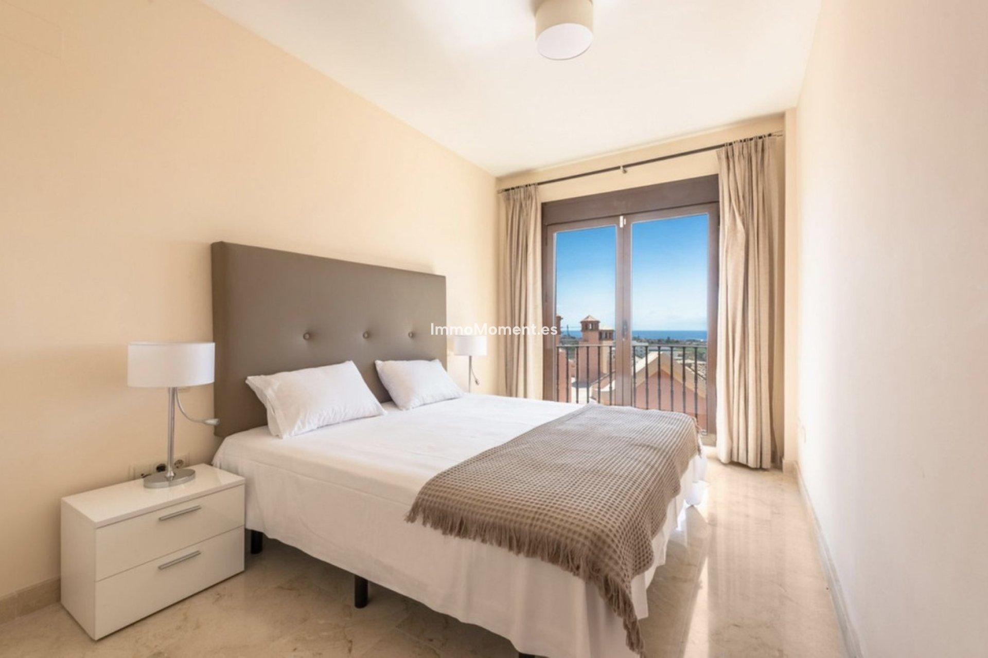 Bestaande woning - Geschakelde woning - Estepona  - Estepona Centro