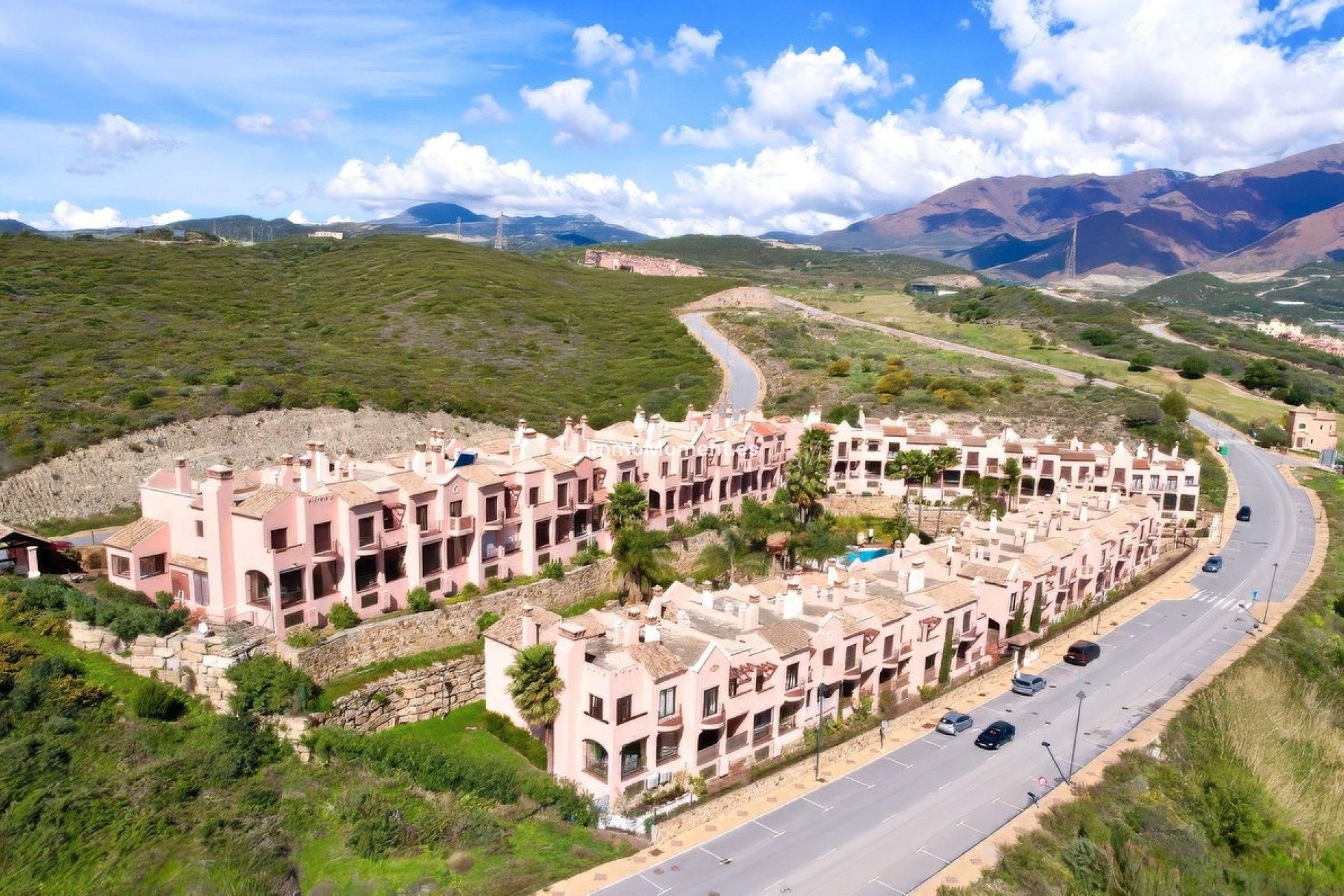 Bestaande woning - Geschakelde woning - Estepona  - Estepona Centro