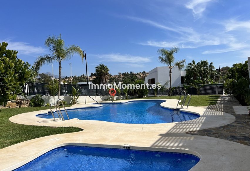 Bestaande woning - Geschakelde woning - Estepona  - Estepona Centro