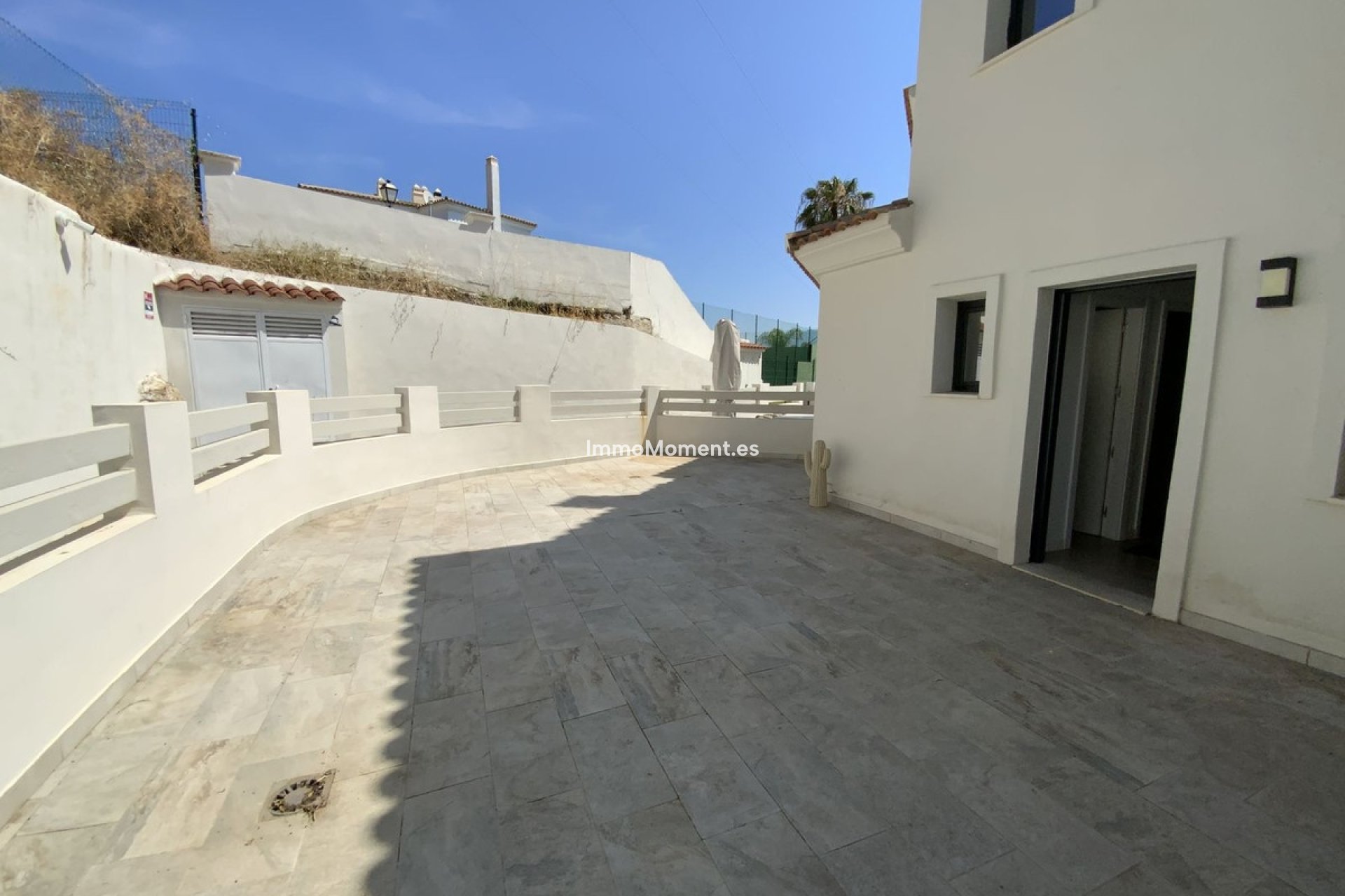 Bestaande woning - Geschakelde woning - Estepona  - Estepona Centro