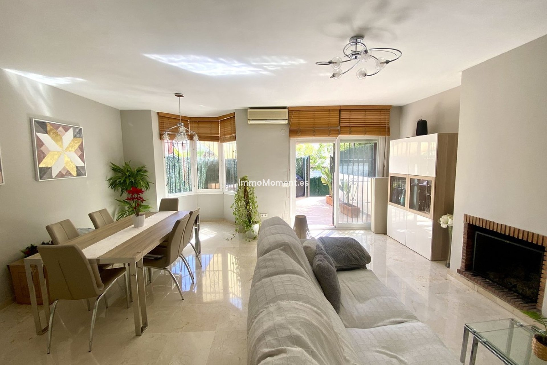 Bestaande woning - Geschakelde woning - Estepona  - Estepona Centro