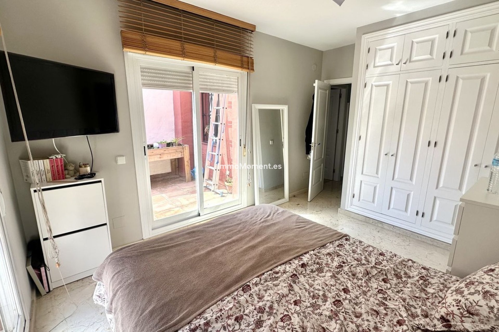 Bestaande woning - Geschakelde woning - Estepona  - Estepona Centro