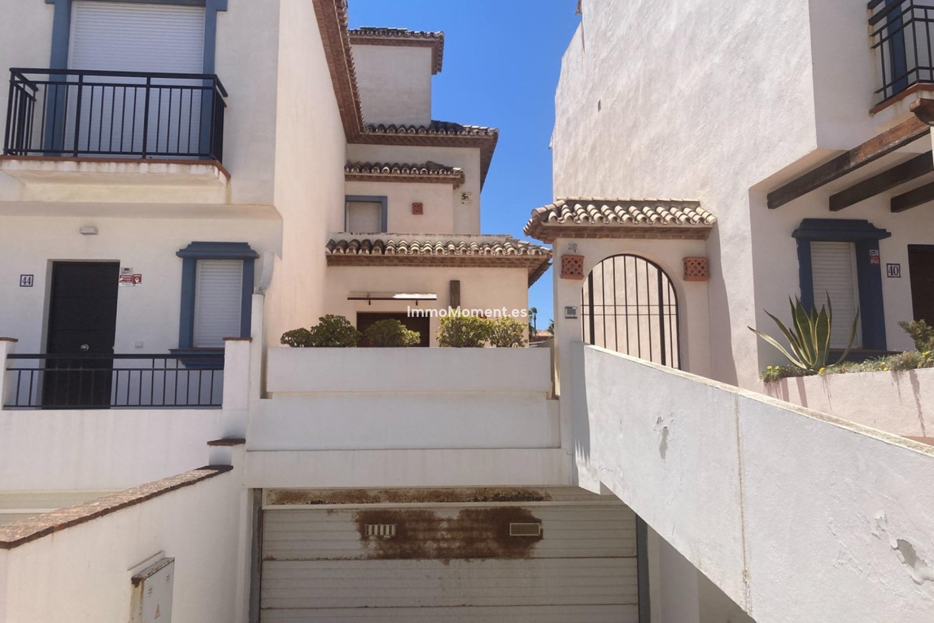 Bestaande woning - Geschakelde woning - Estepona  - Estepona Centro