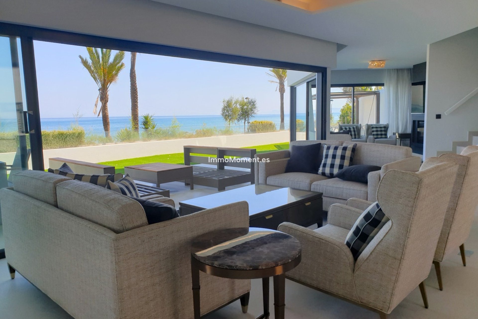 Bestaande woning - Geschakelde woning - Estepona  - Estepona Centro