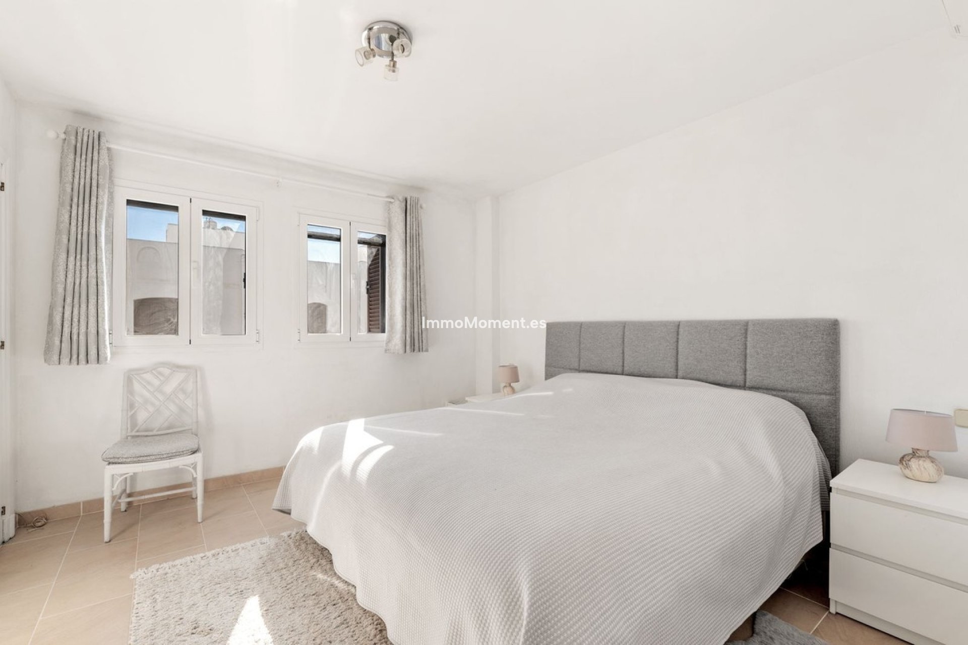 Bestaande woning - Geschakelde woning - Estepona  - Estepona Centro