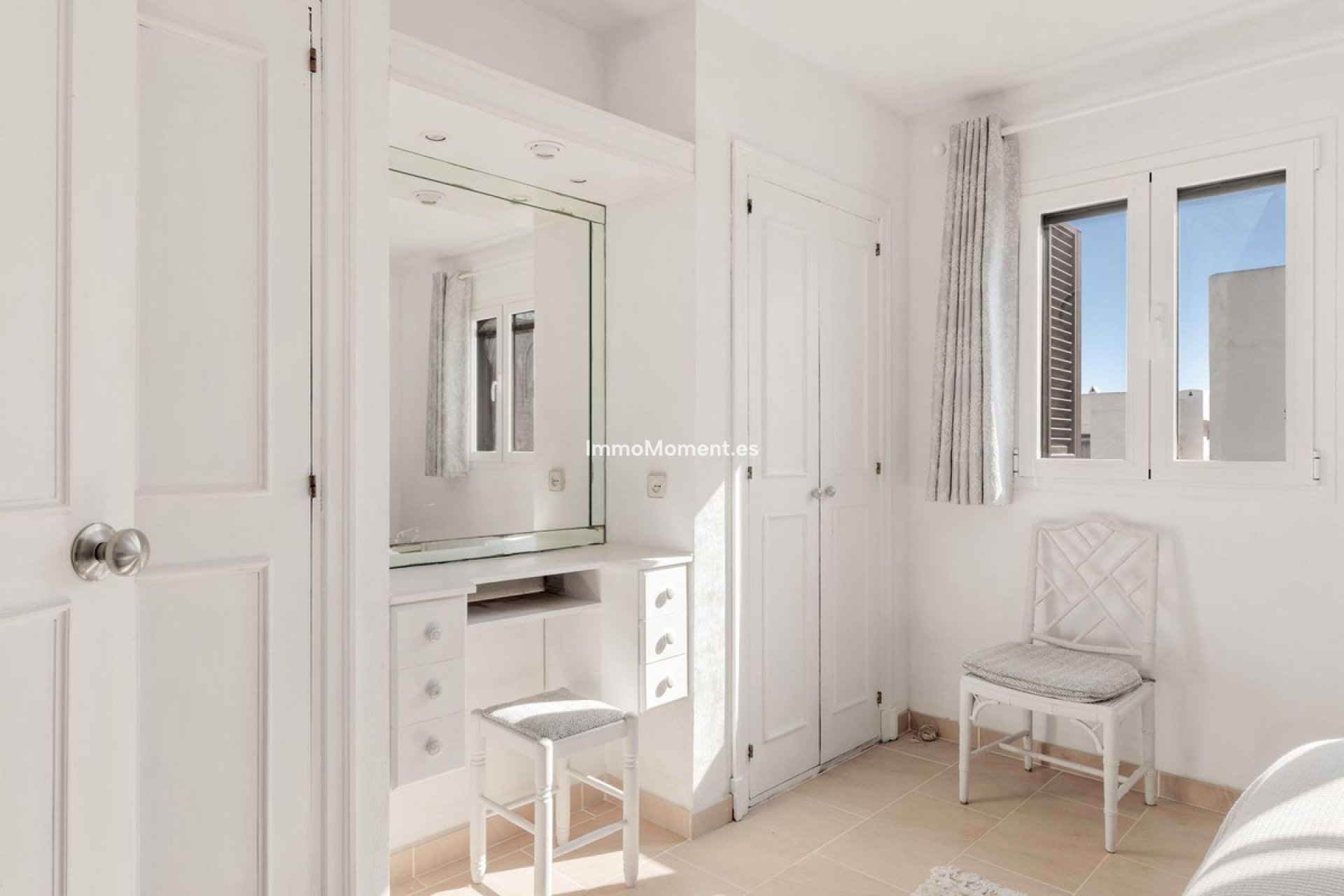 Bestaande woning - Geschakelde woning - Estepona  - Estepona Centro