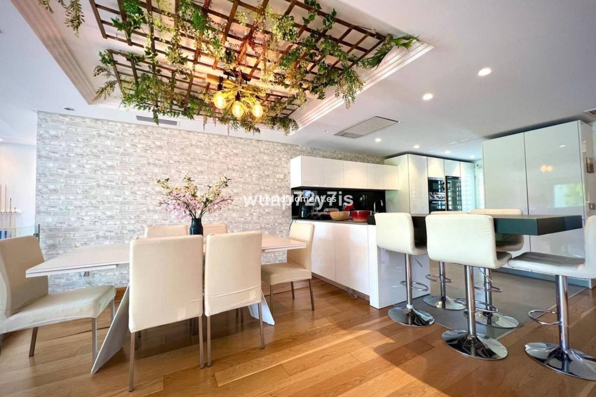 Bestaande woning - Geschakelde woning - Estepona  - Estepona Centro