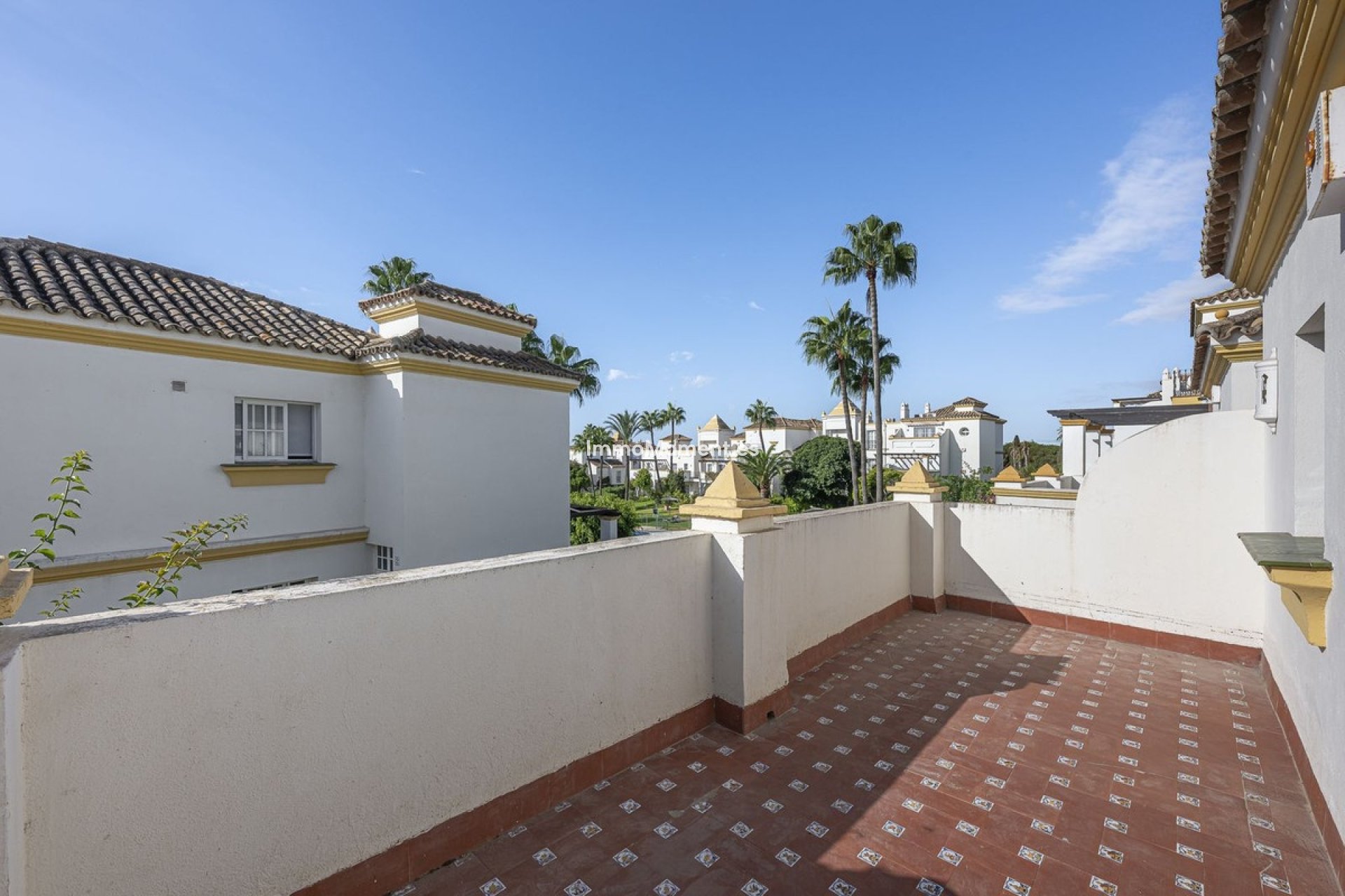Bestaande woning - Geschakelde woning - Estepona  - Estepona Centro