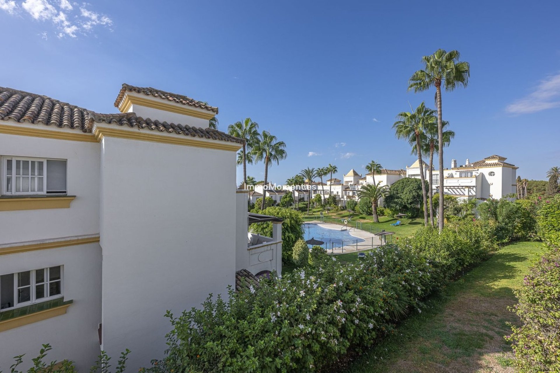 Bestaande woning - Geschakelde woning - Estepona  - Estepona Centro