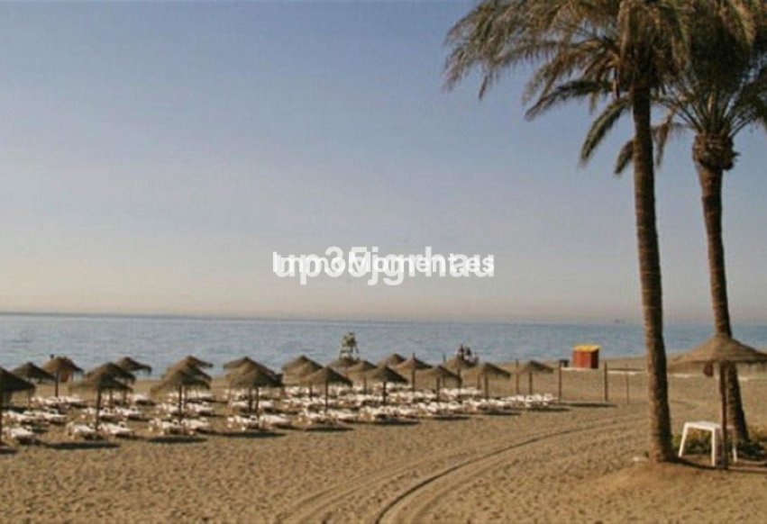 Bestaande woning - Geschakelde woning - Estepona  - Estepona Centro