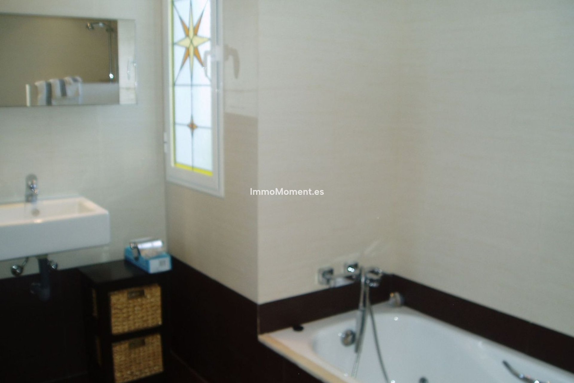 Bestaande woning - Geschakelde woning - Estepona  - Estepona Centro