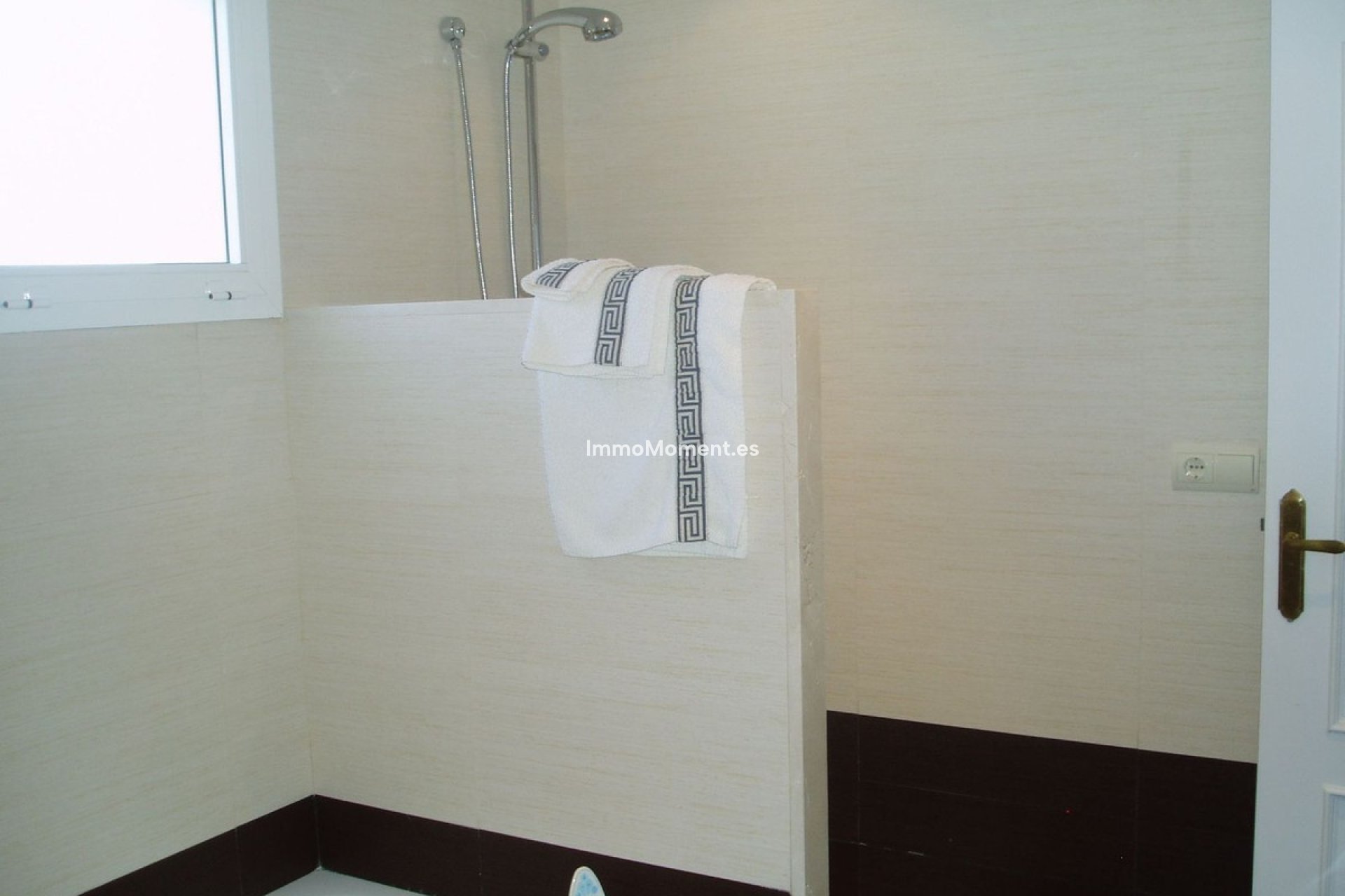 Bestaande woning - Geschakelde woning - Estepona  - Estepona Centro