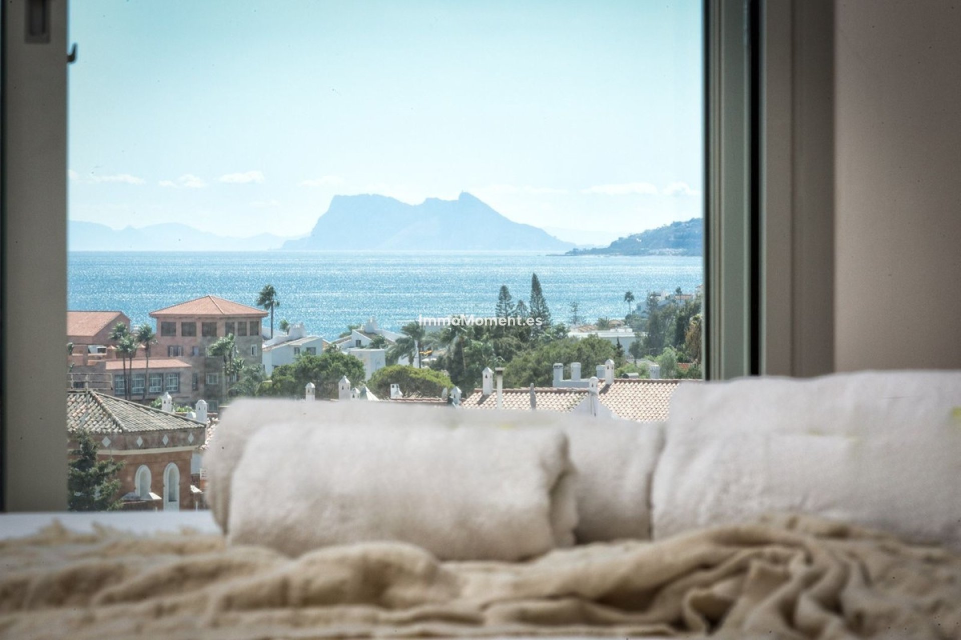 Bestaande woning - Geschakelde woning - Estepona  - Estepona Centro