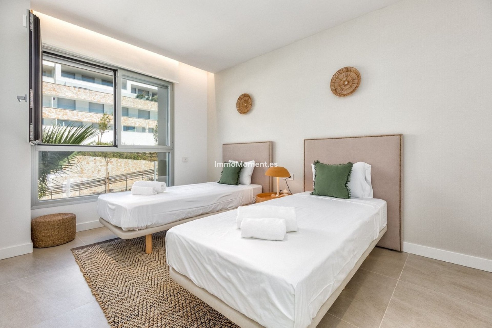 Bestaande woning - Geschakelde woning - Estepona  - Estepona Centro