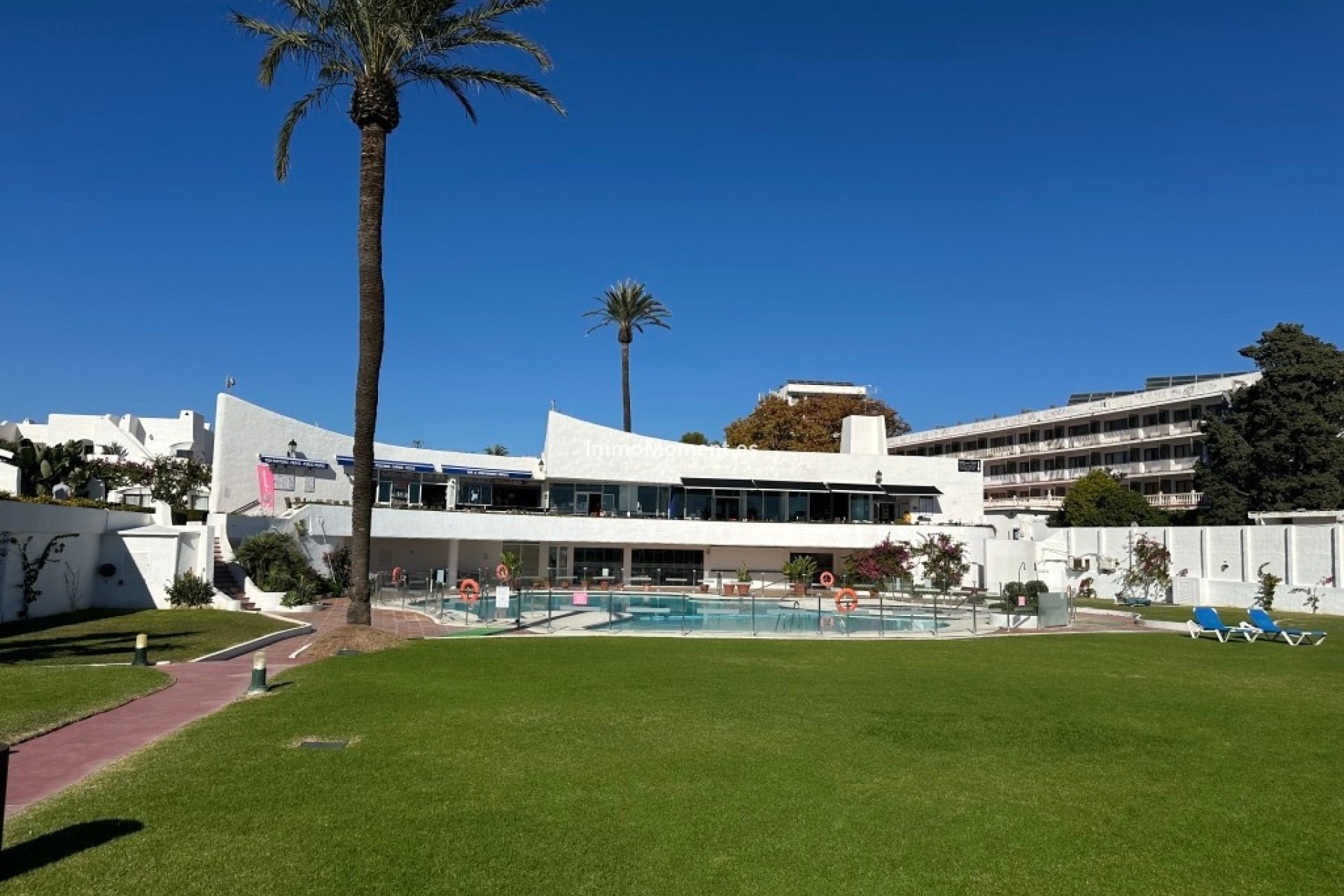 Bestaande woning - Geschakelde woning - Estepona  - Estepona Centro