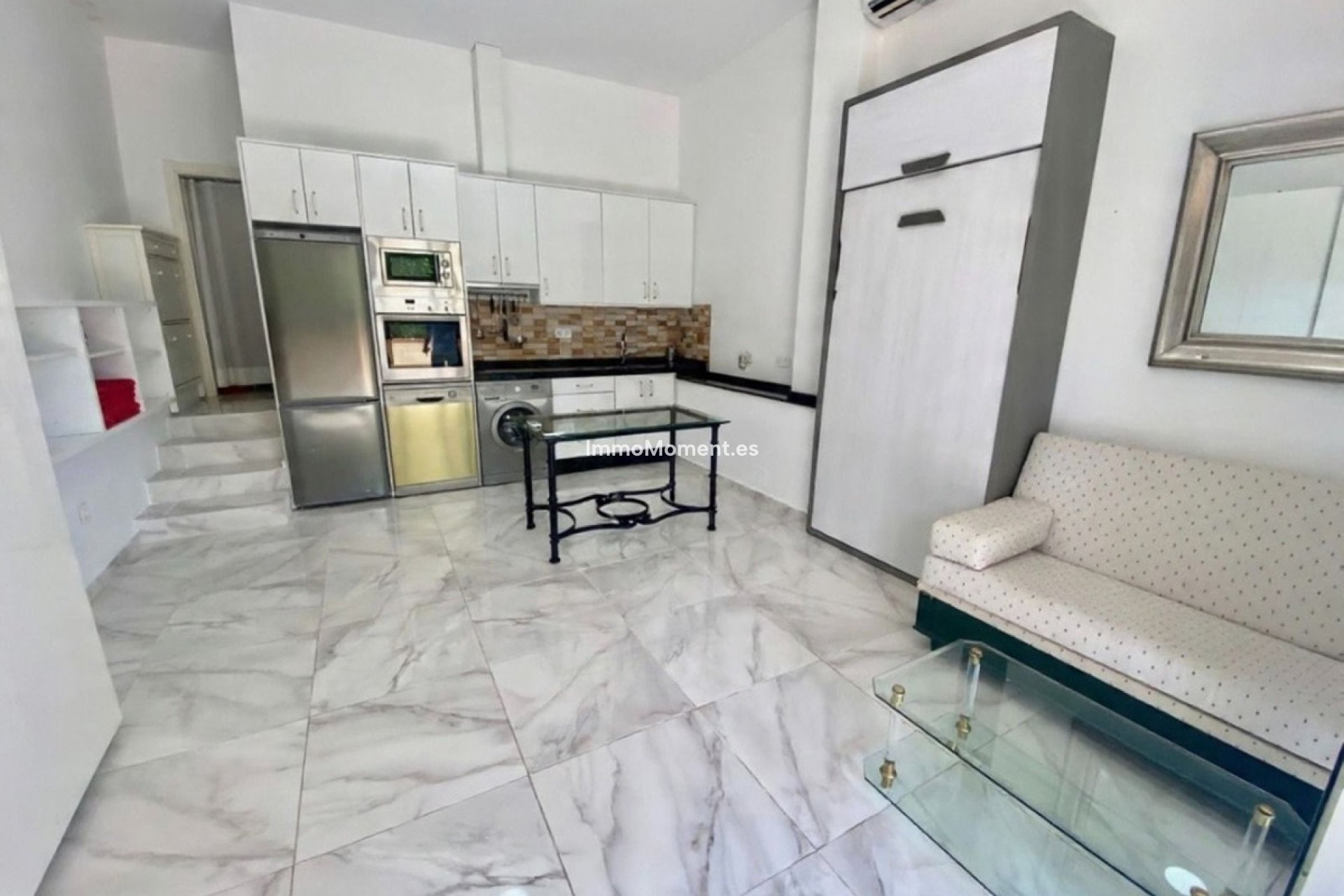 Bestaande woning - Geschakelde woning - Estepona  - Estepona Centro