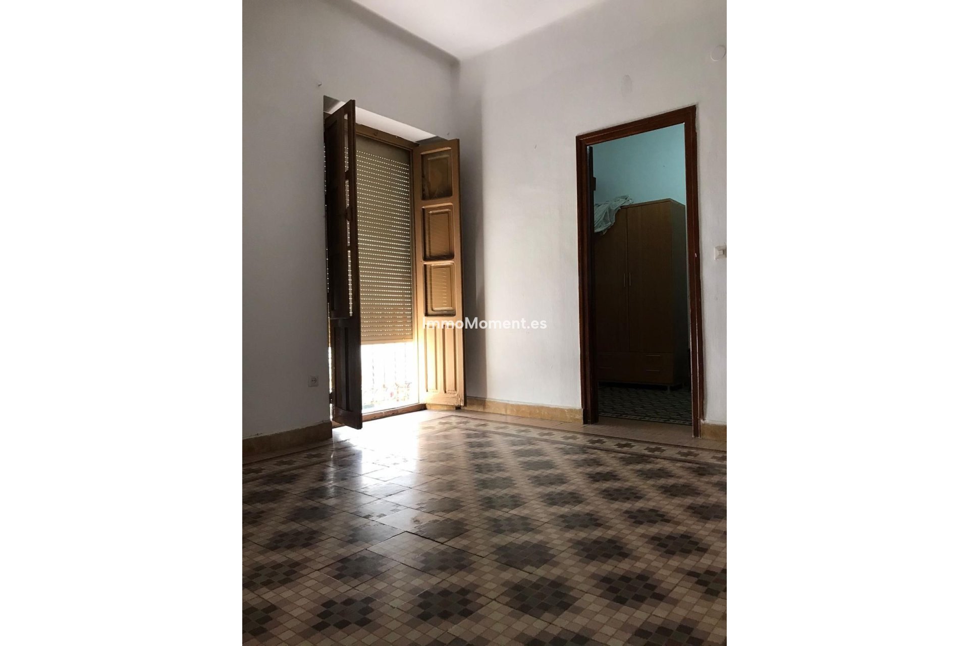 Bestaande woning - Geschakelde woning - Estepona  - Estepona Centro