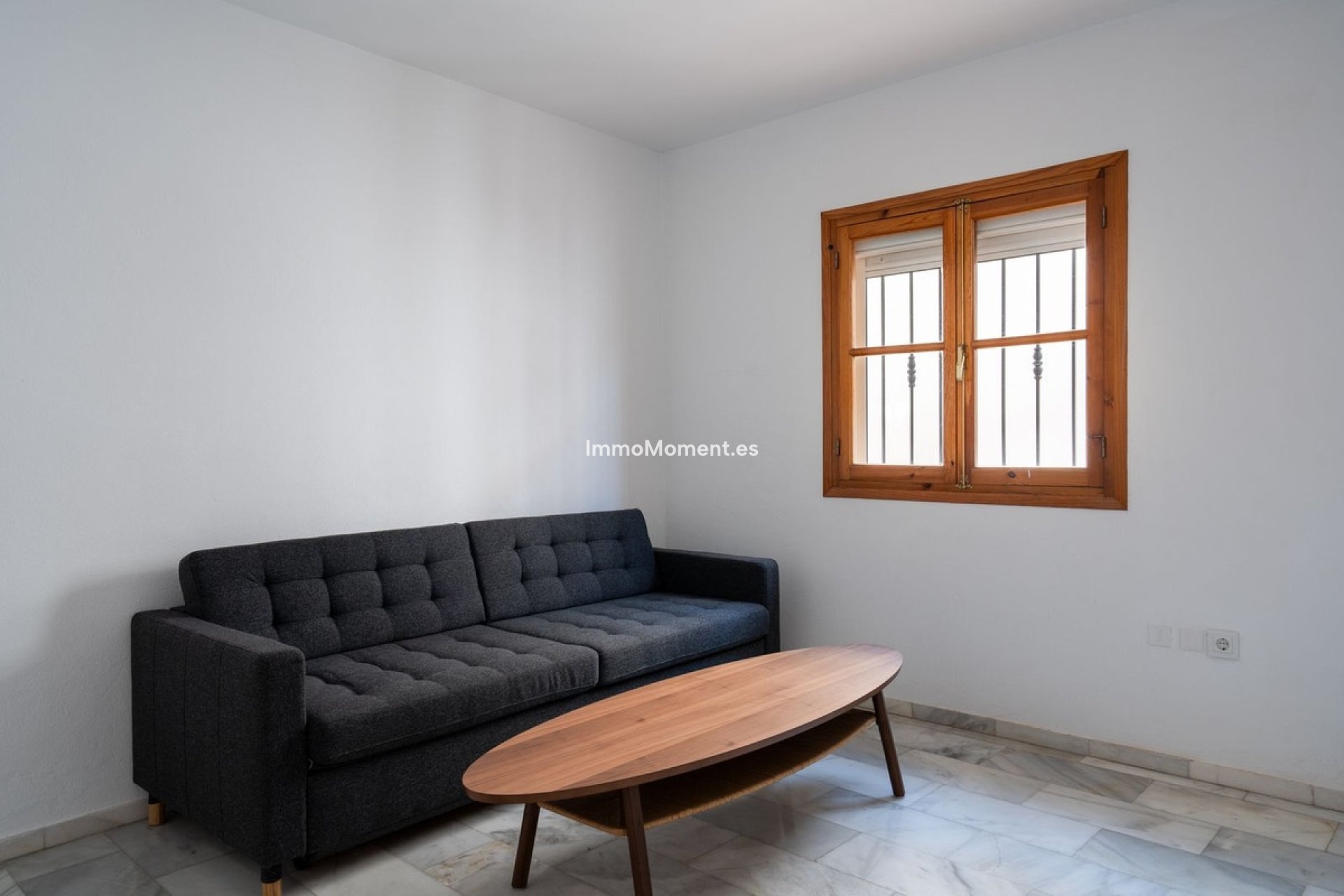 Bestaande woning - Geschakelde woning - Estepona  - Estepona Centro