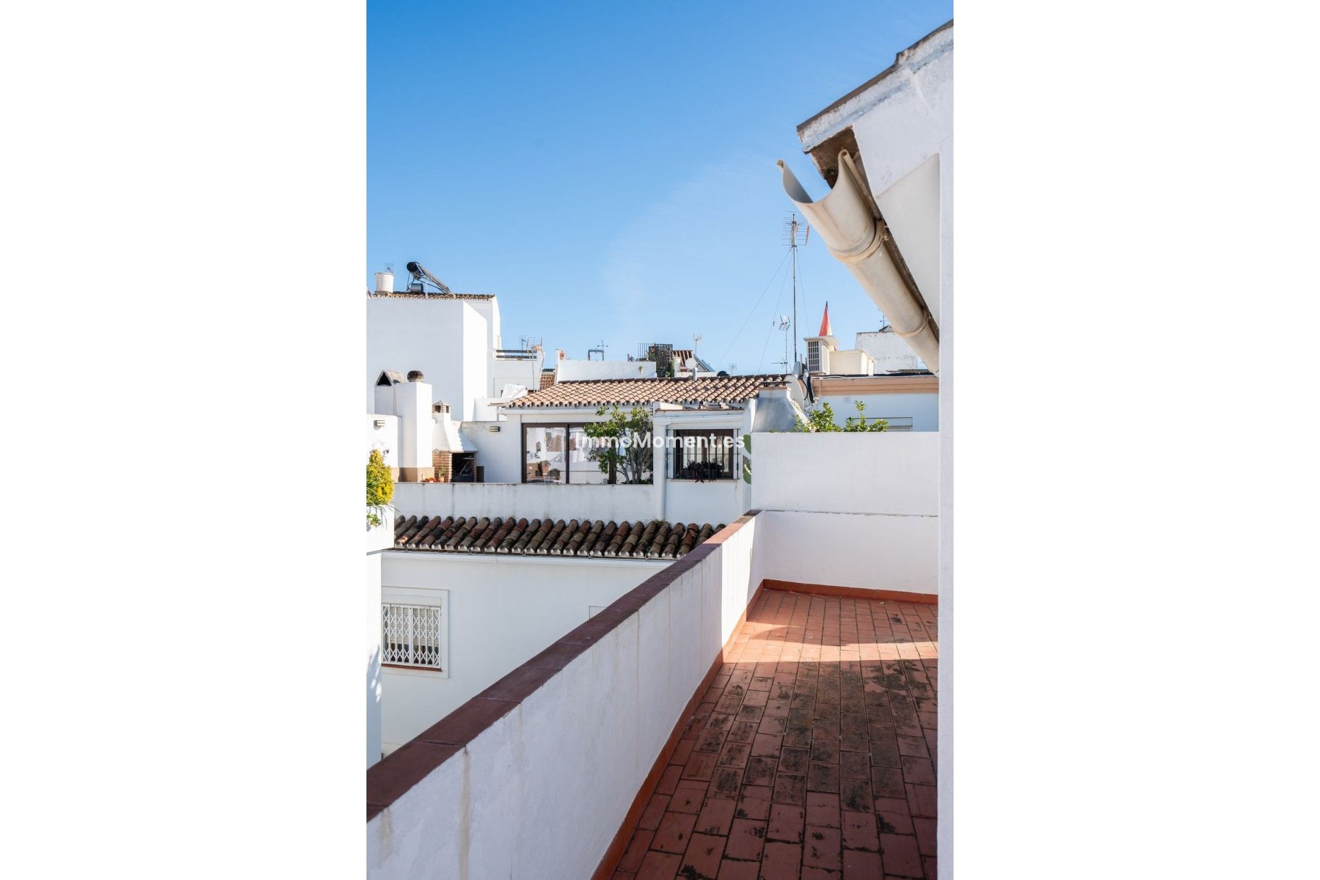 Bestaande woning - Geschakelde woning - Estepona  - Estepona Centro