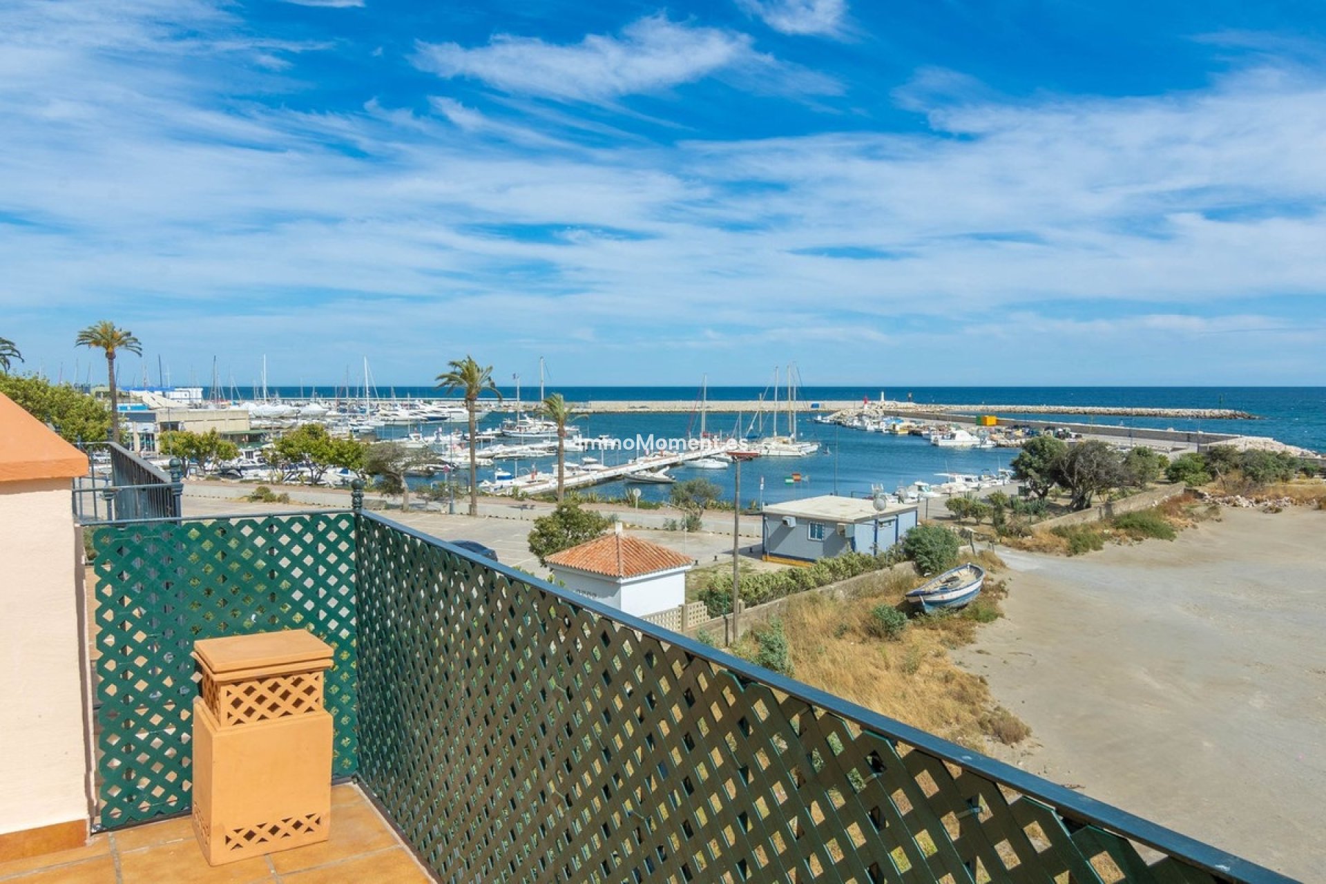 Bestaande woning - Geschakelde woning - Estepona  - Estepona Centro