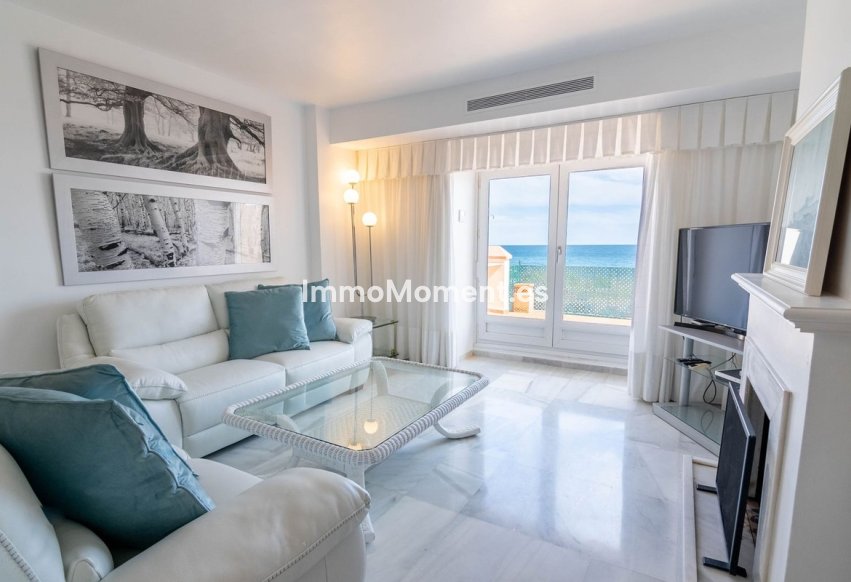 Bestaande woning - Geschakelde woning - Estepona  - Estepona Centro