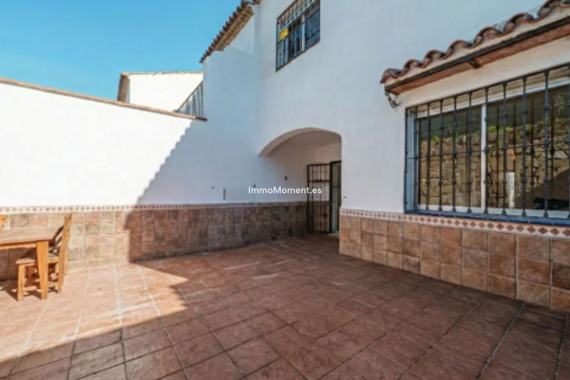 Bestaande woning - Geschakelde woning - Estepona  - Estepona Centro