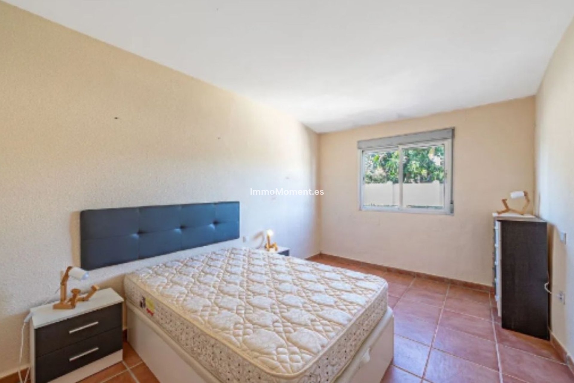 Bestaande woning - Geschakelde woning - Estepona  - Estepona Centro