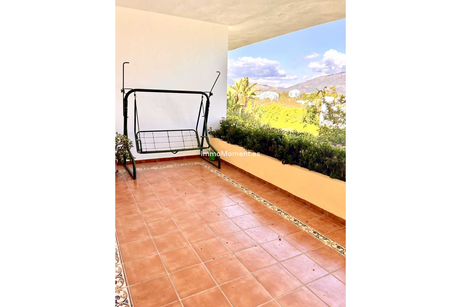 Bestaande woning - Geschakelde woning - Estepona  - Estepona Centro