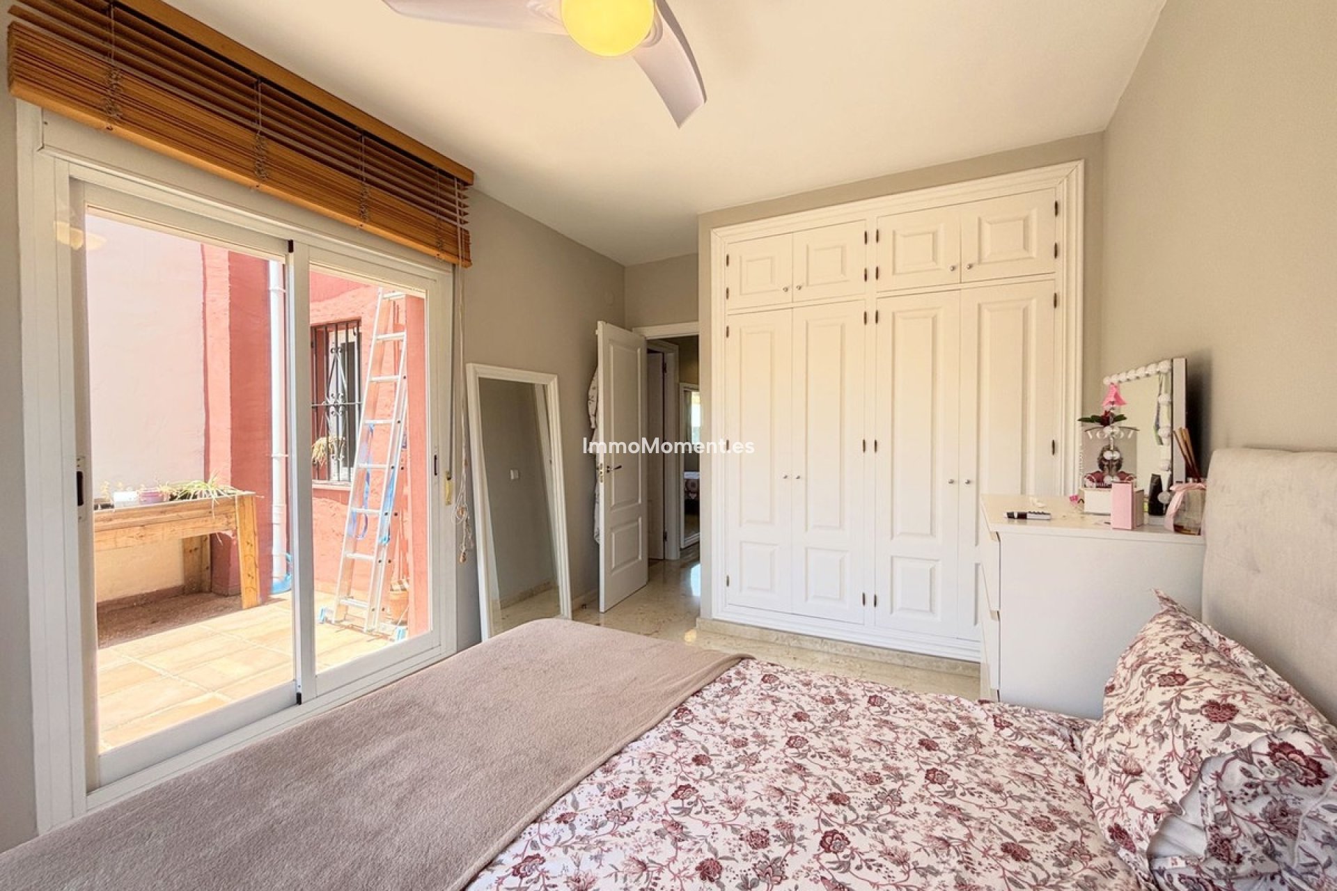 Bestaande woning - Geschakelde woning - Estepona  - Estepona Centro