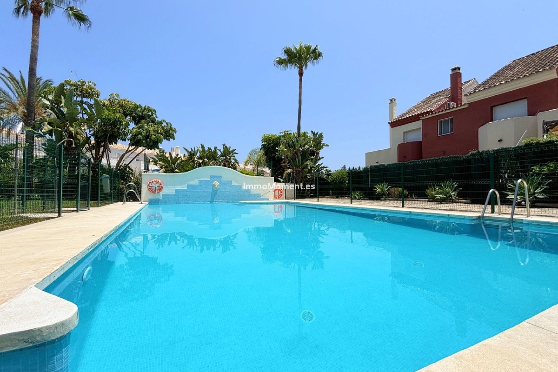Bestaande woning - Geschakelde woning - Estepona  - Estepona Centro